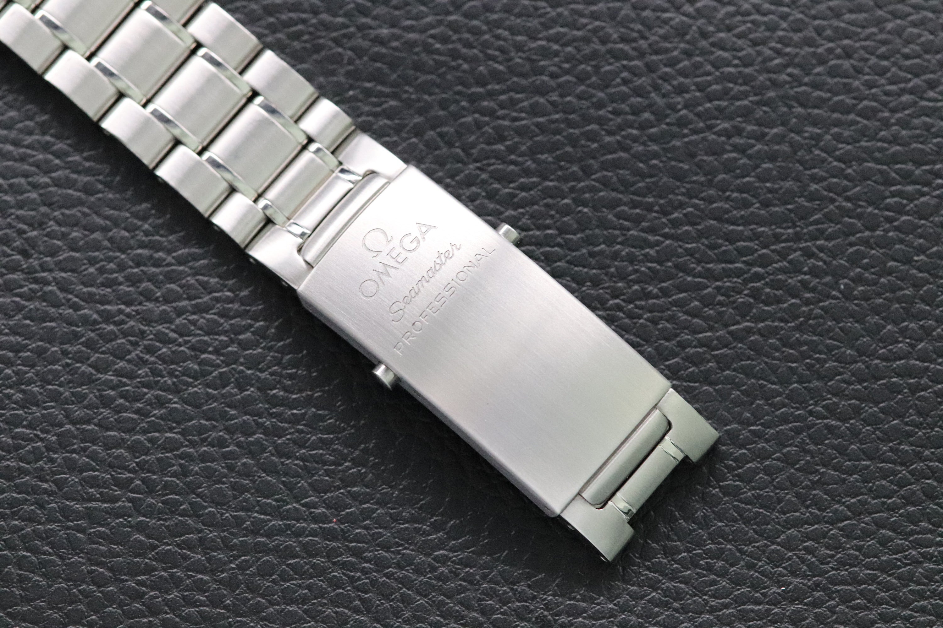 Omega Seamaster 300 2252.50 Papers 2003