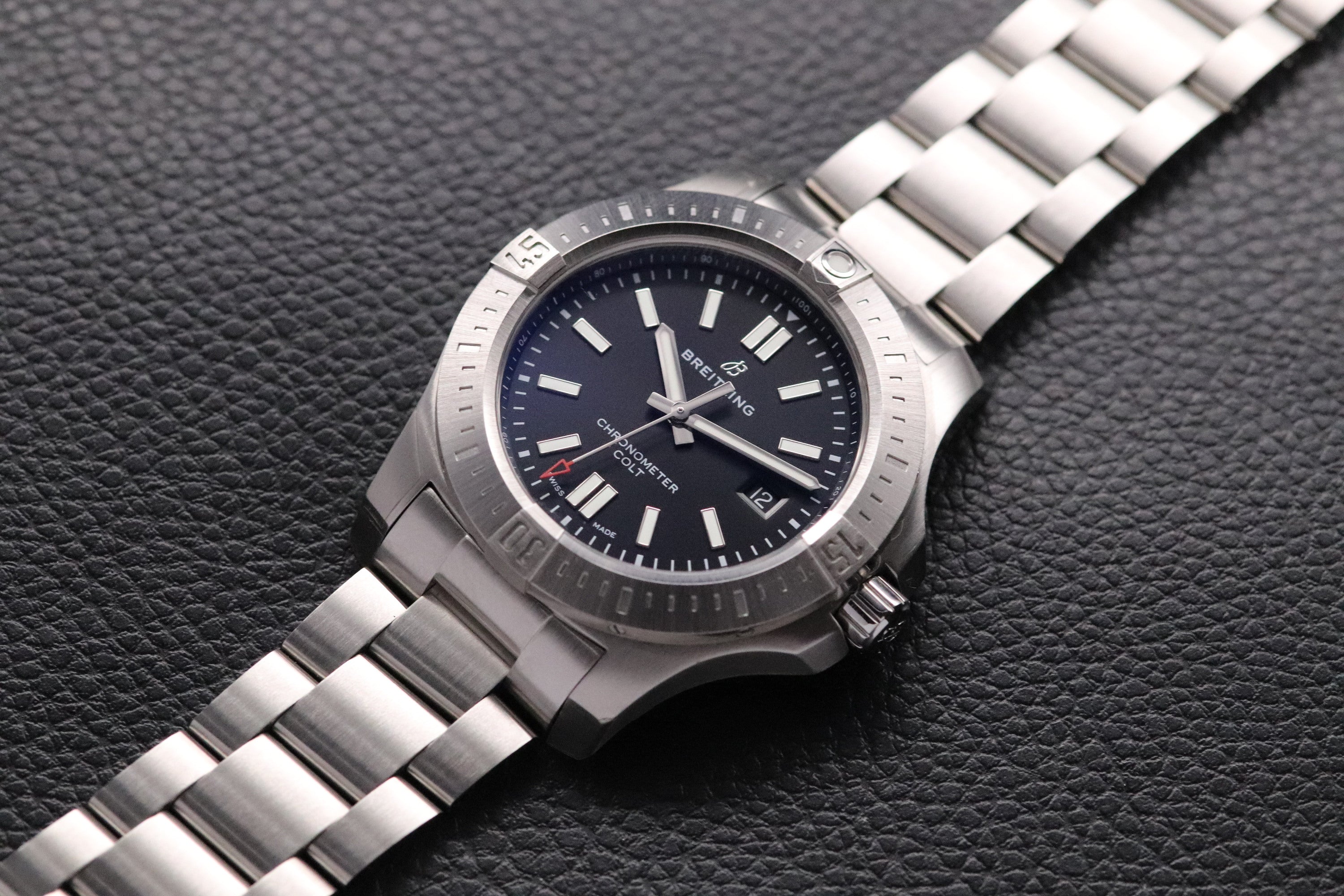 Breitling Colt A17388 Black Dial Fullset 2023 Box+Papers