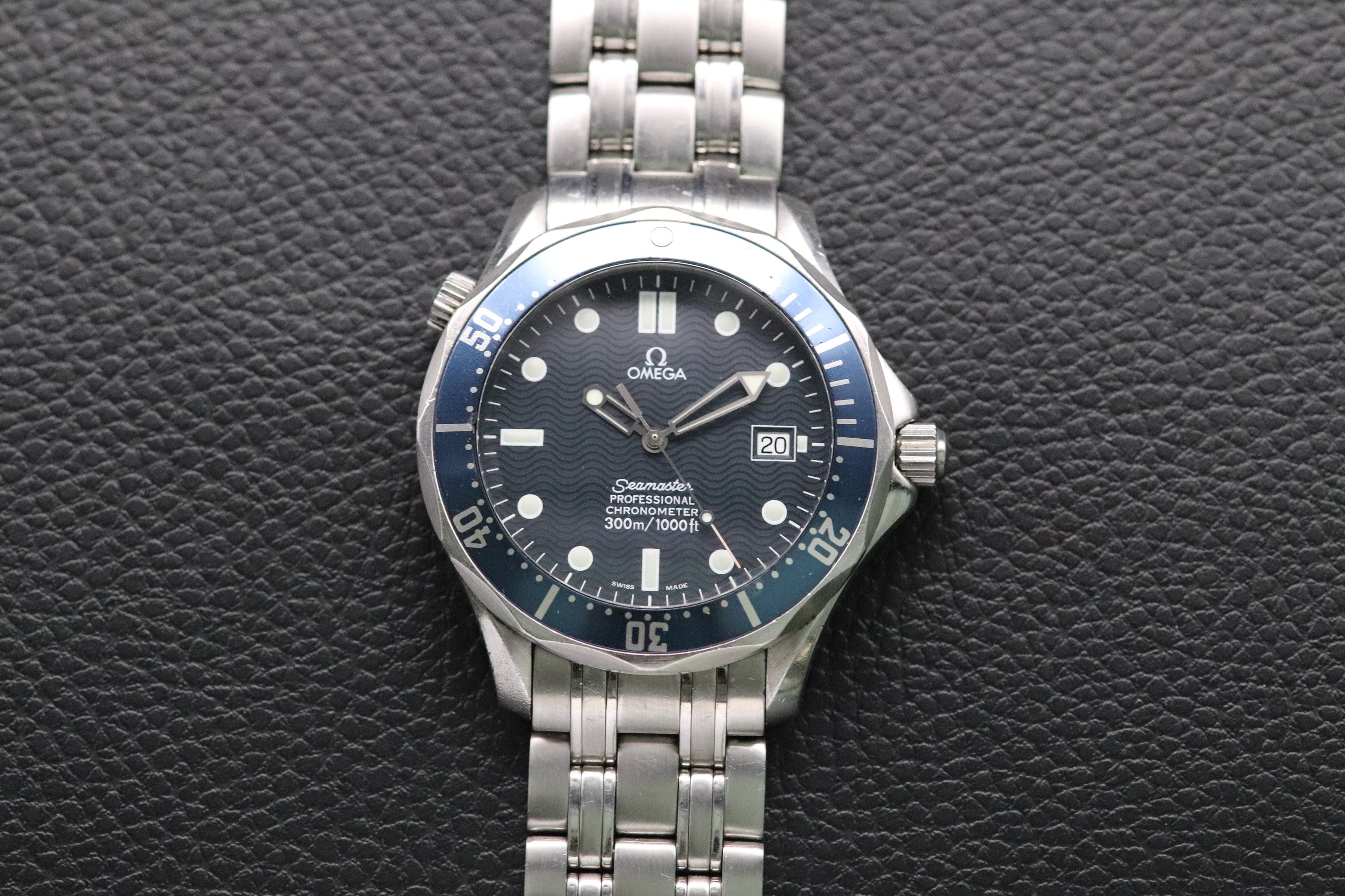 Omega Seamaster James Bond 2531.80 Blue 1999