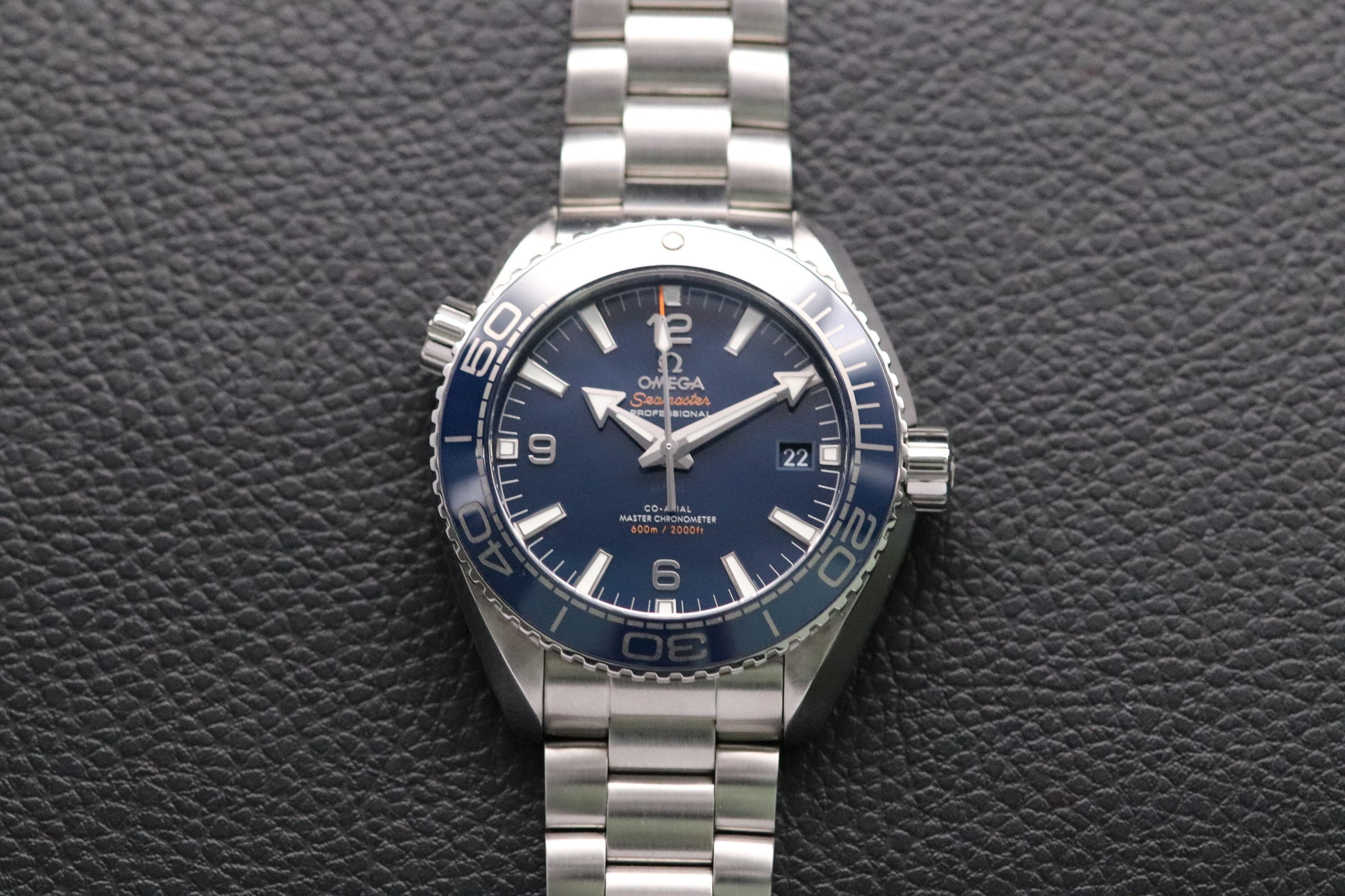 Omega Seamaster Planet Ocean 215.30.44.21.03.001 Fullset 2018 Box+Papers