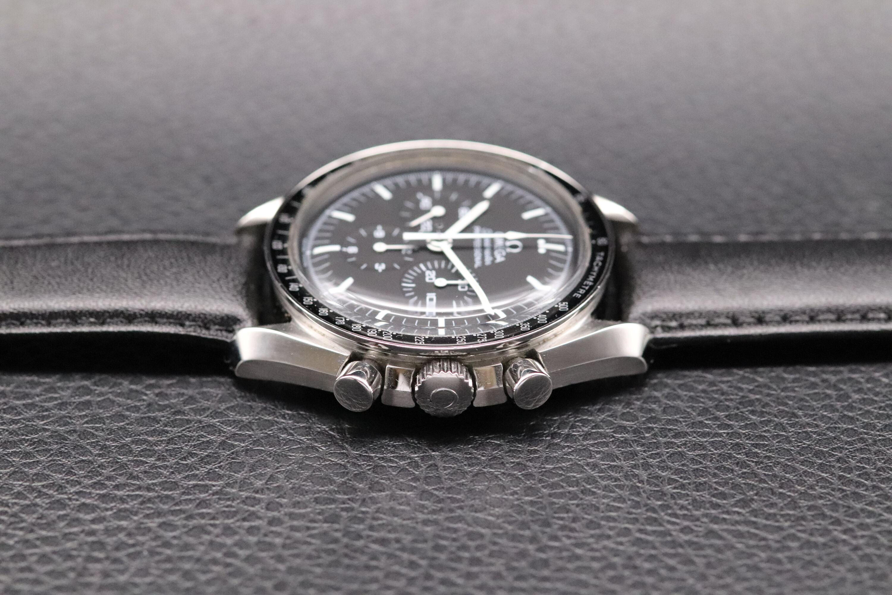 Omega Speedmaster Moonwatch 3570.50 Black Dial 2005