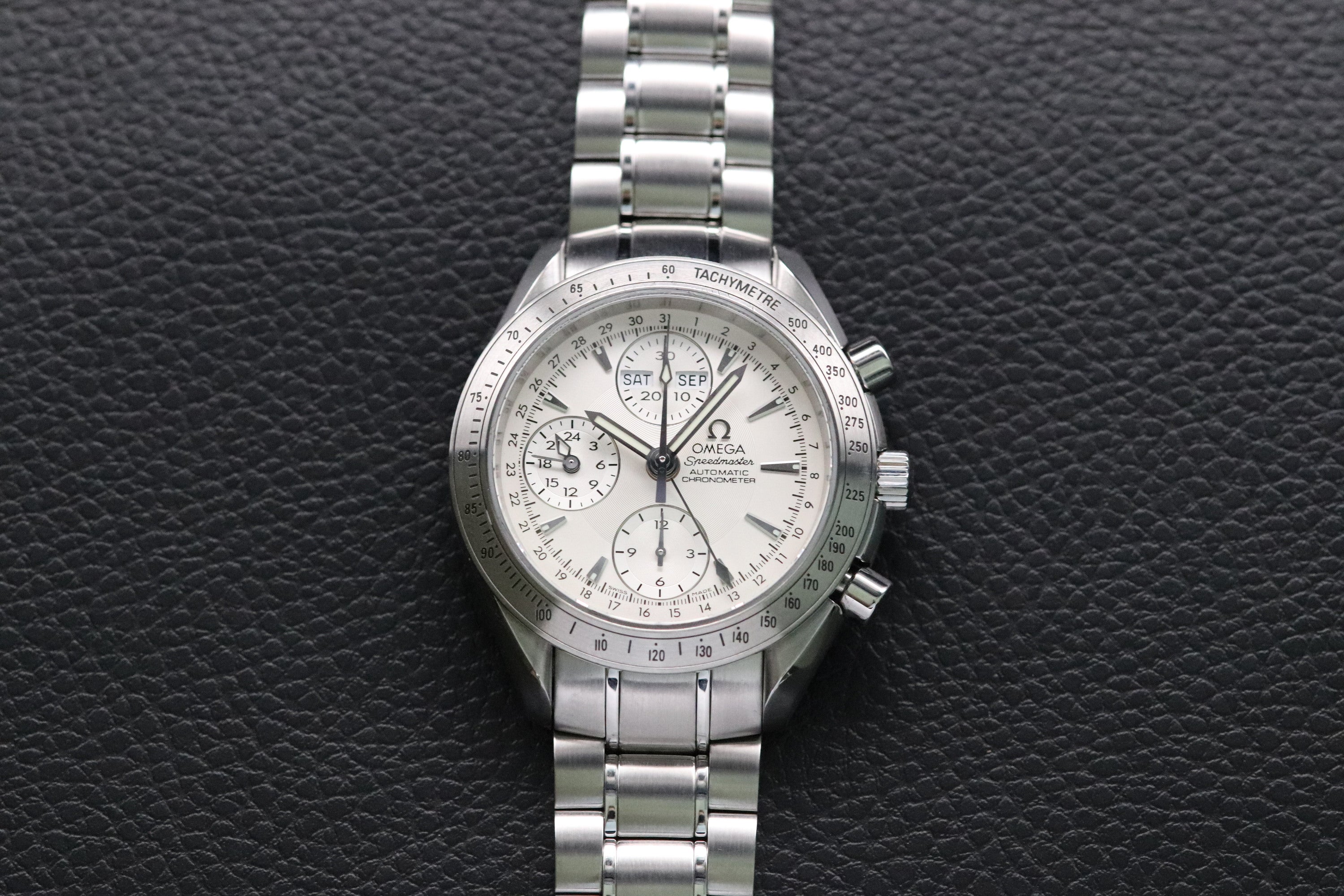 Omega Speedmaster Day Date 3221.30 Fullset 2010 Box+Papers