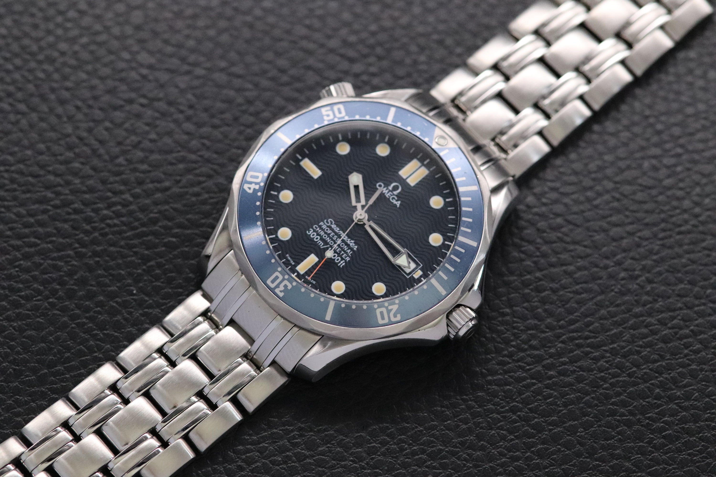 Omega Seamaster James Bond 2531.80 Blue 1999