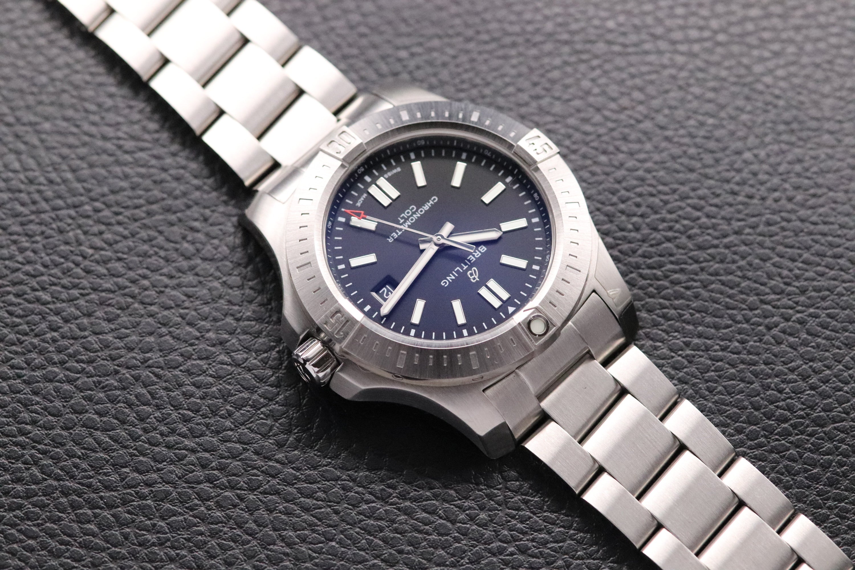 Breitling Colt A17388 Black Dial Fullset 2023 Box+Papers