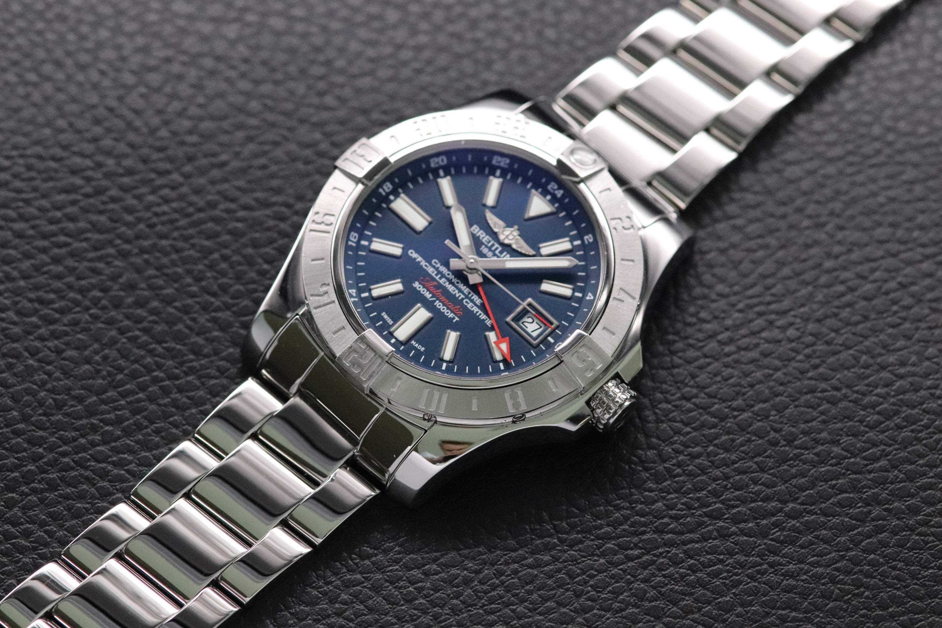 Breitling Avenger II GMT A32390 Fullset 2017 Box+Paper