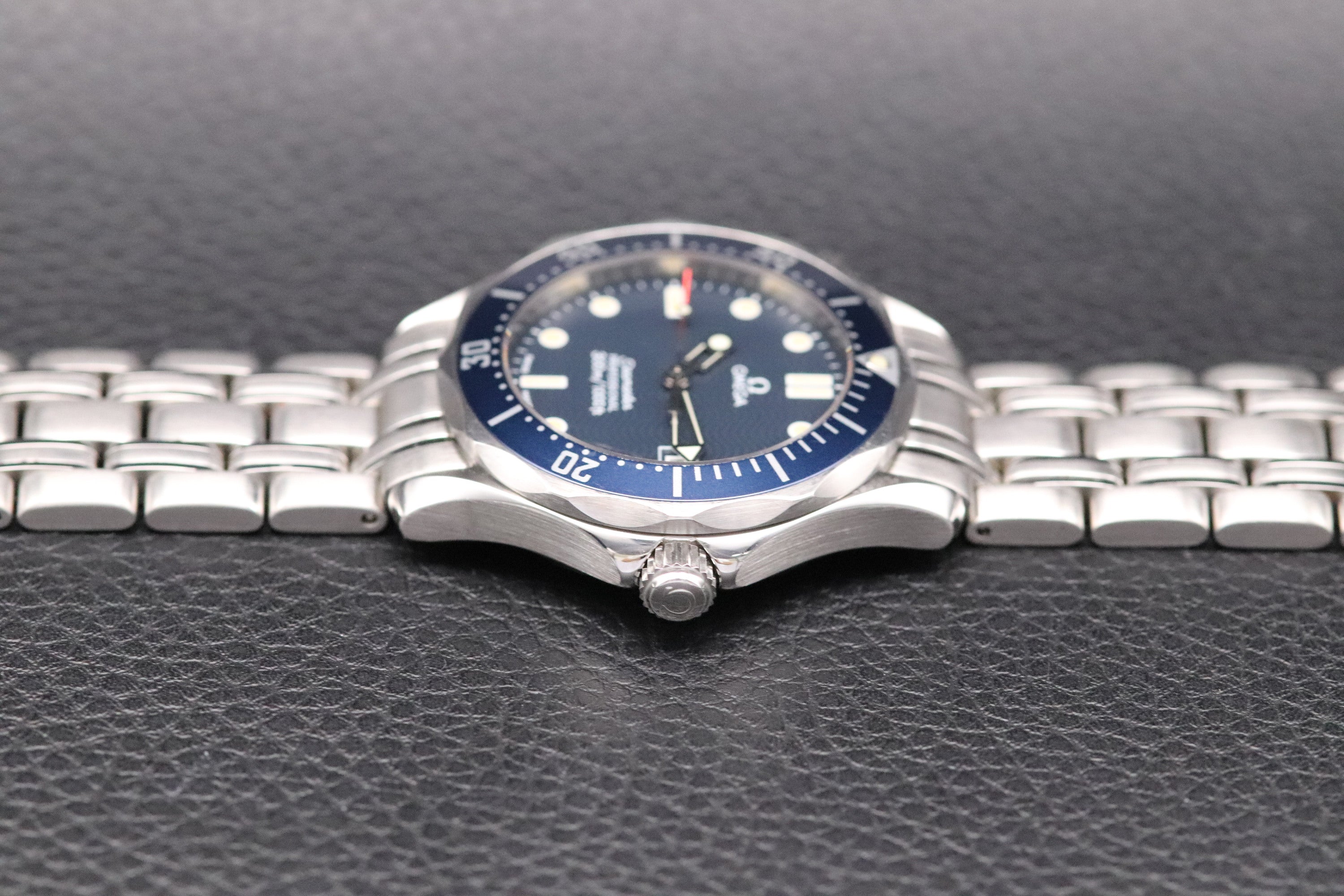 Omega Seamaster 300 2561.80 Blue Dial 1993