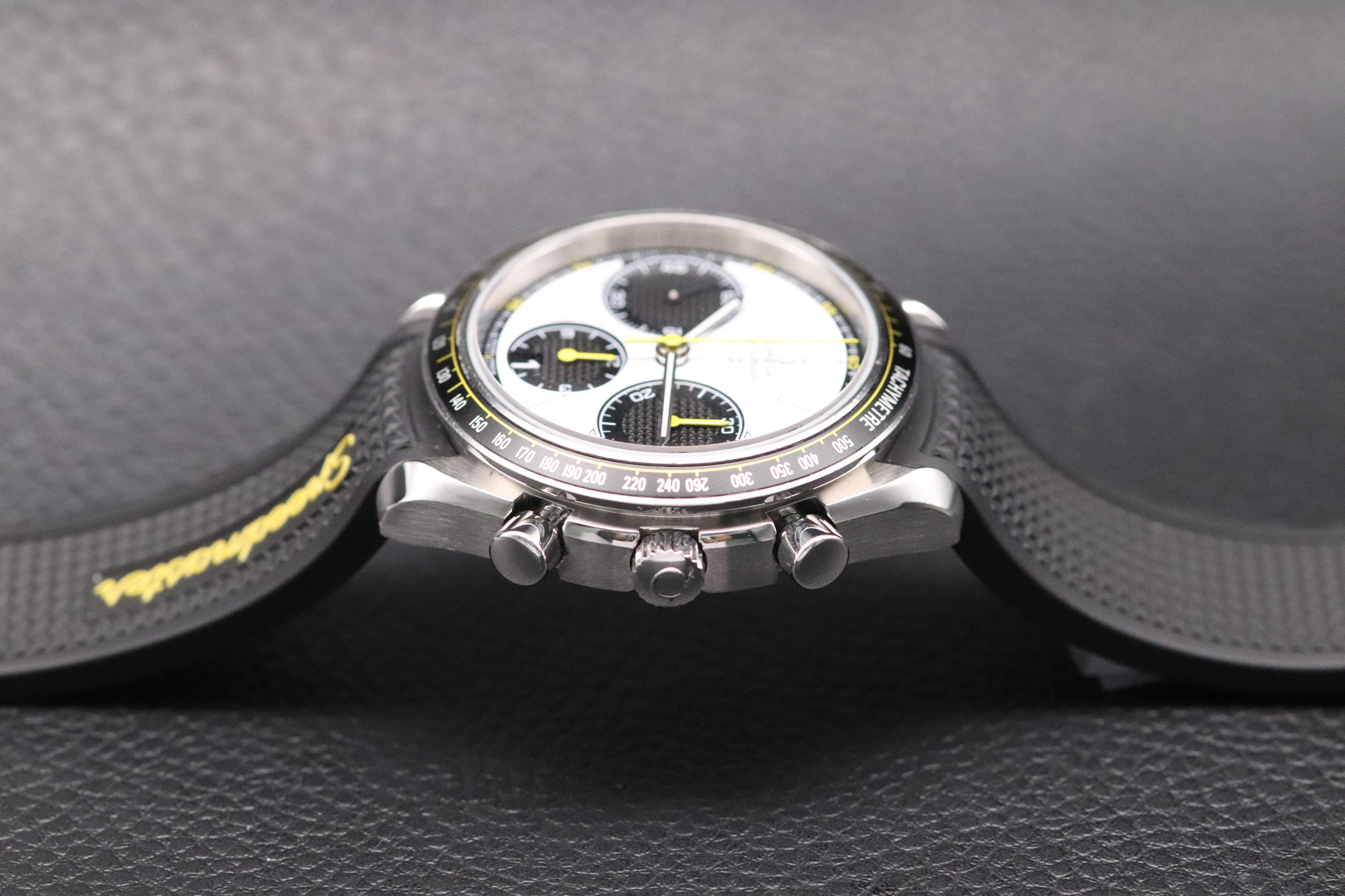 Omega Speedmaster Racing 326.32.40.50.04.001 Fullset 2021 Box+Papers