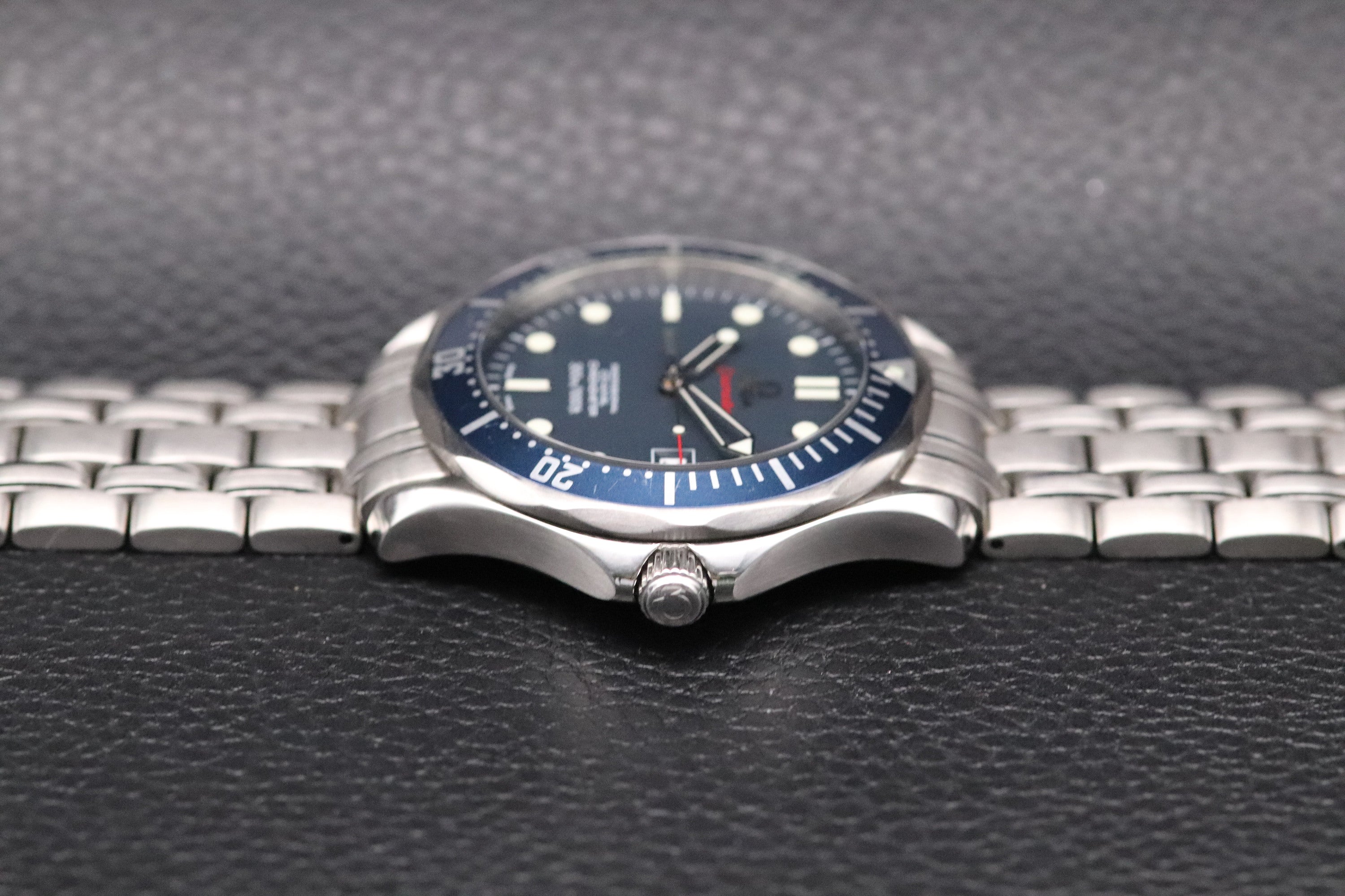 Omega Seamaster Diver 2220.80 Papers 2014