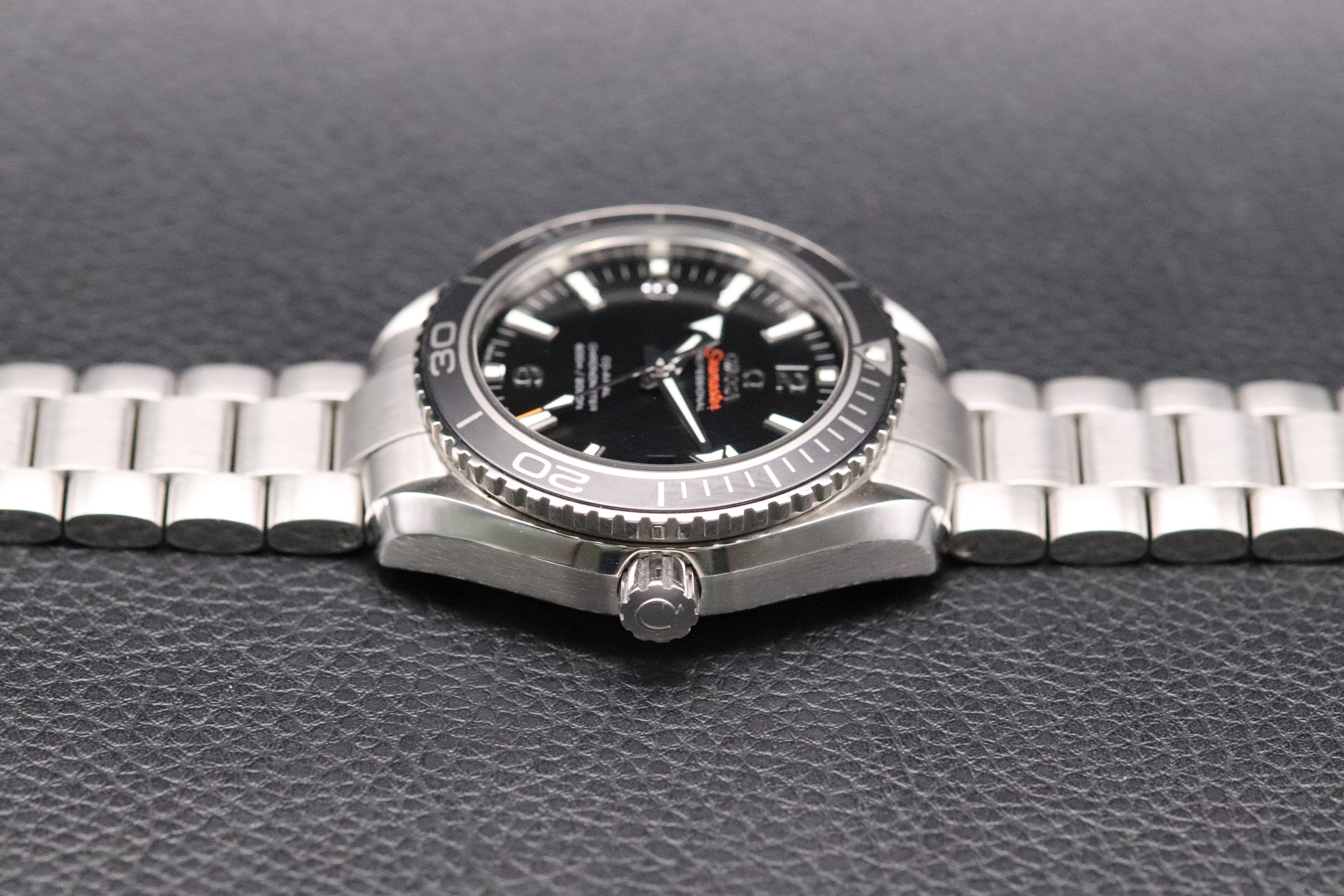 Omega Seamaster Planet Ocean 232.30.42.21.01.001 Box 2013