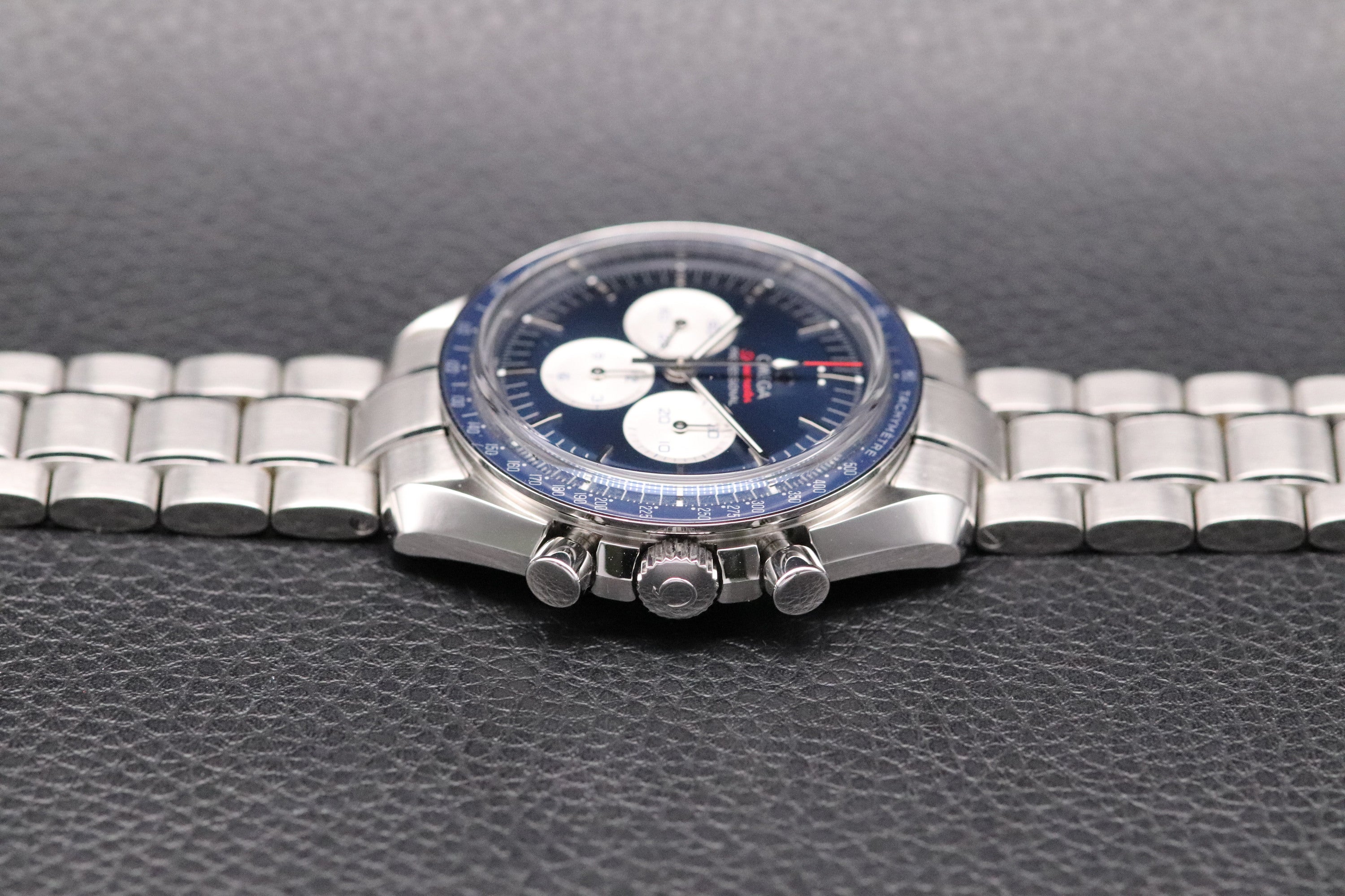 Omega Speedmaster Tokyo Olympics 522.30.42.30.03.001 Fullset 2021 Box+Paper