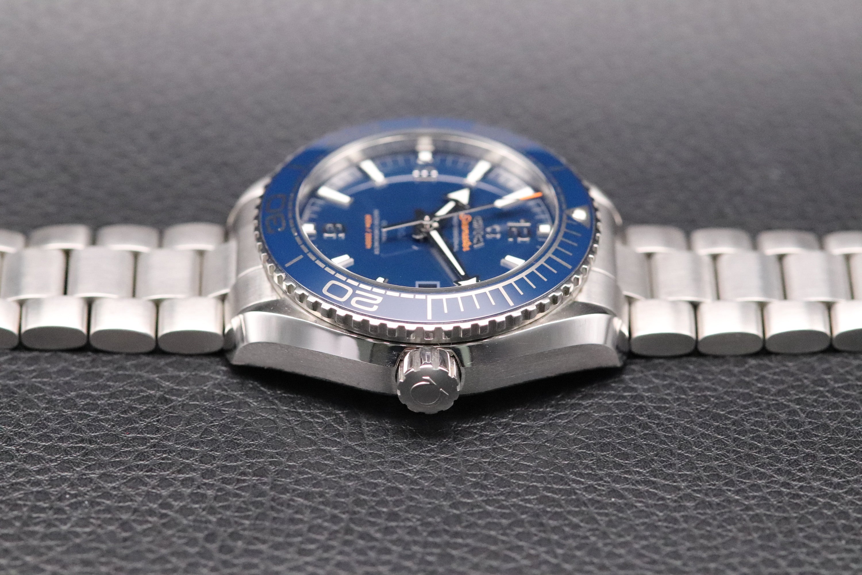 Omega Seamaster Planet Ocean 215.30.44.21.03.001 Fullset 2018 Box+Papers