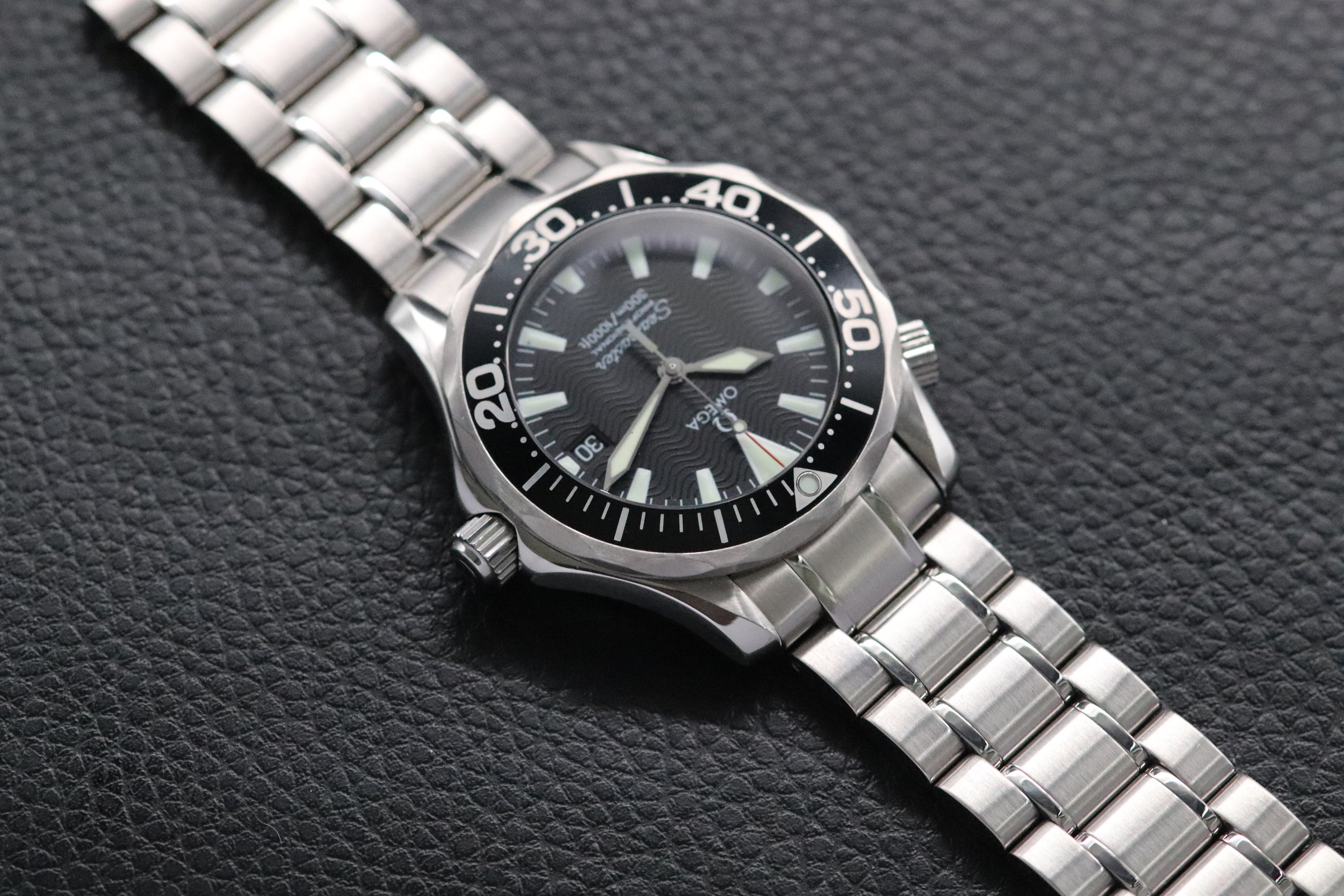 Omega Seamaster 300 2262.50 Black Dial 2005