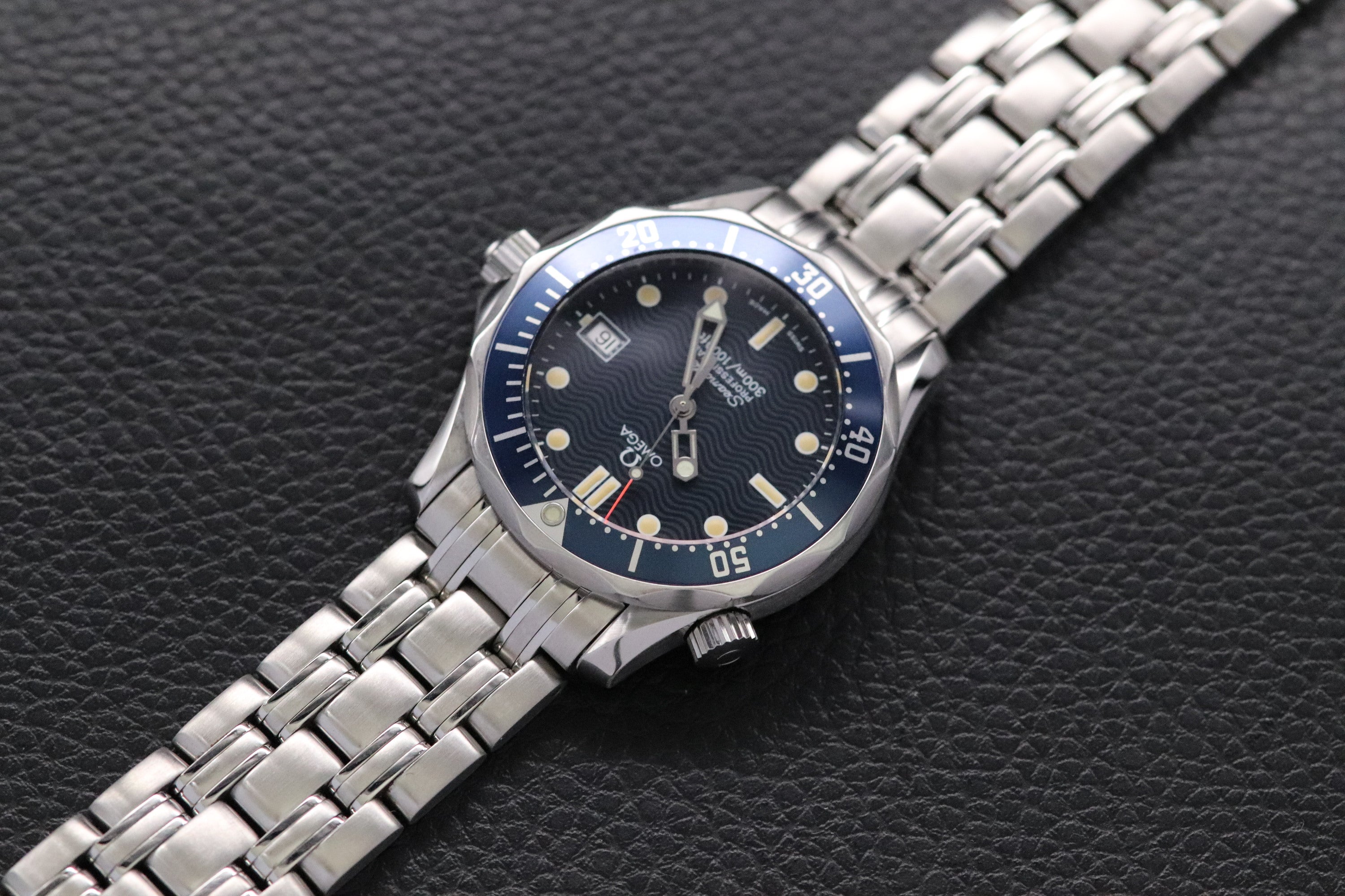 Omega Seamaster 300 2561.80 Blue Dial 1993