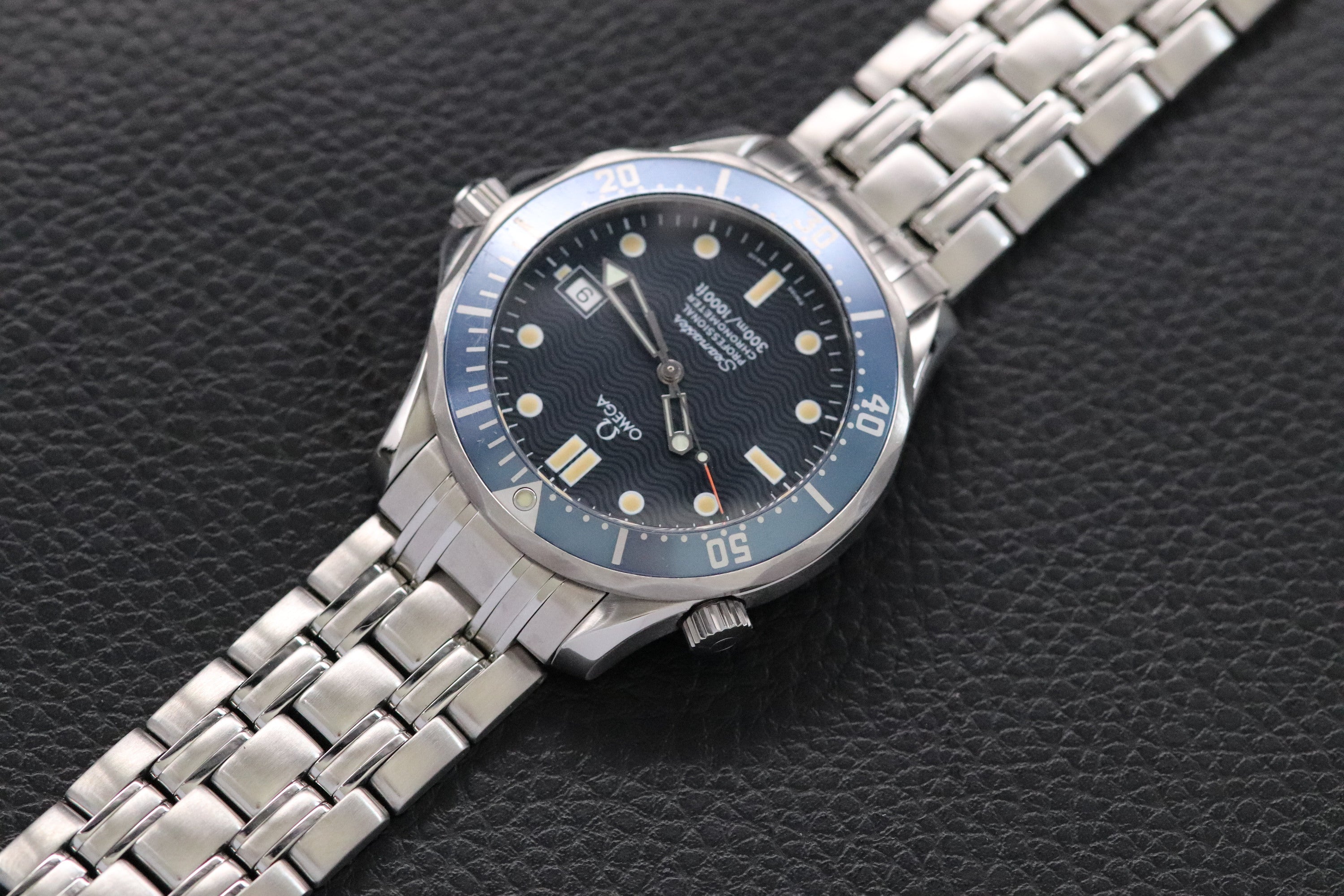 Omega Seamaster James Bond 2531.80 Blue 1999