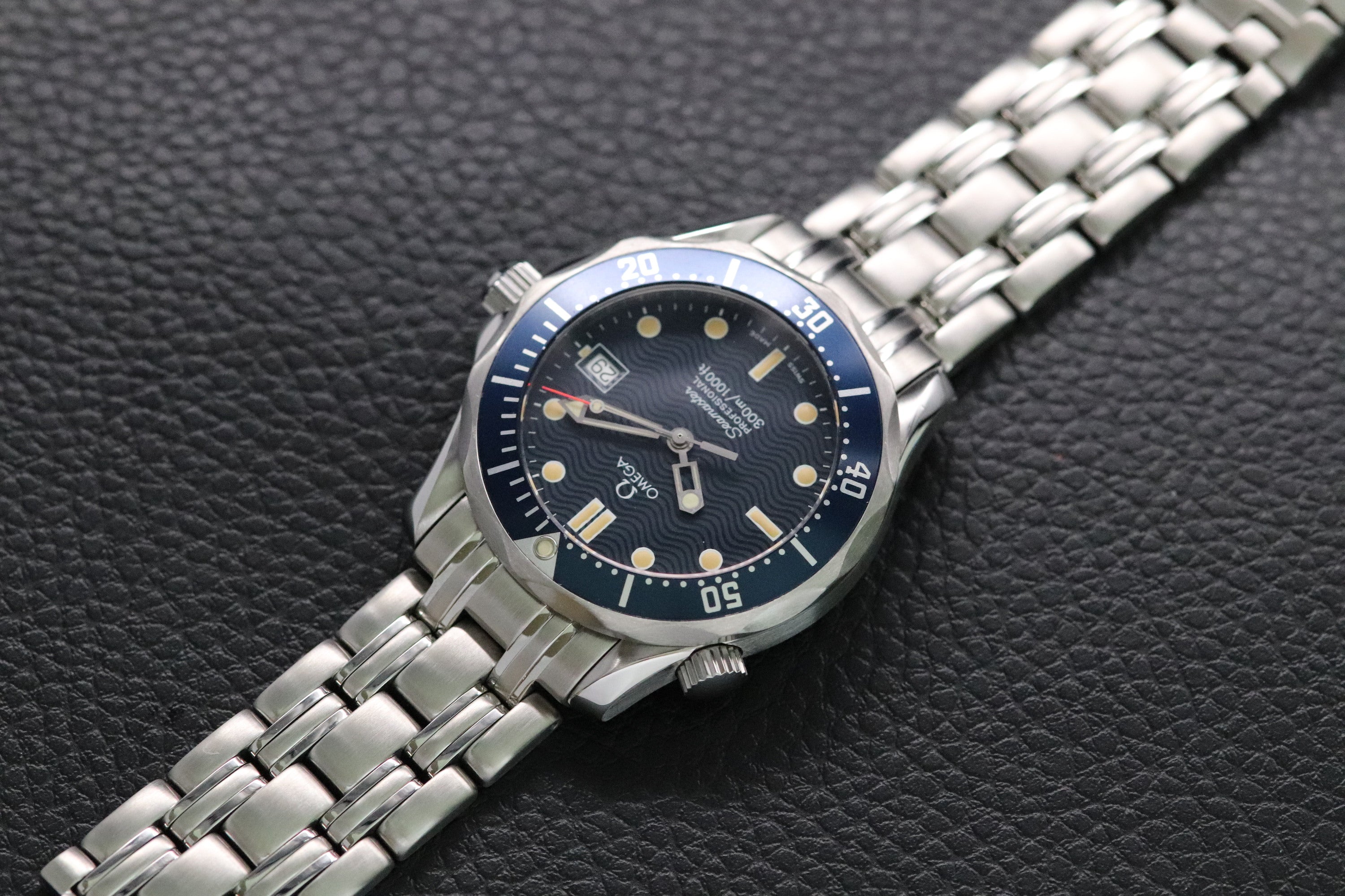 Omega Seamaster 300 2561.80 Blue Dial 1993