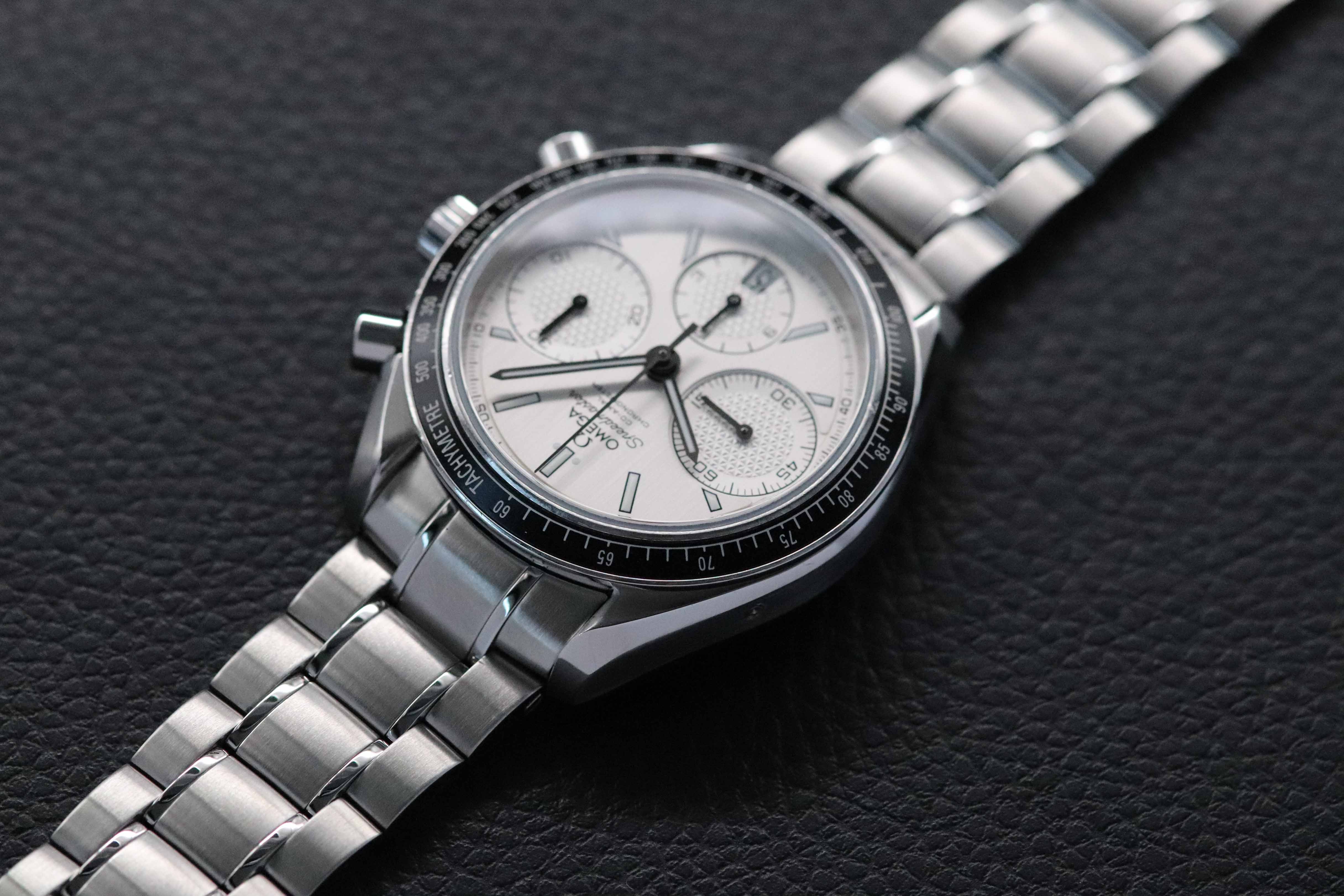 Omega Speedmaster Racing 326.30.40.50.02.001 Albino Fullset 2024 Box+Papers