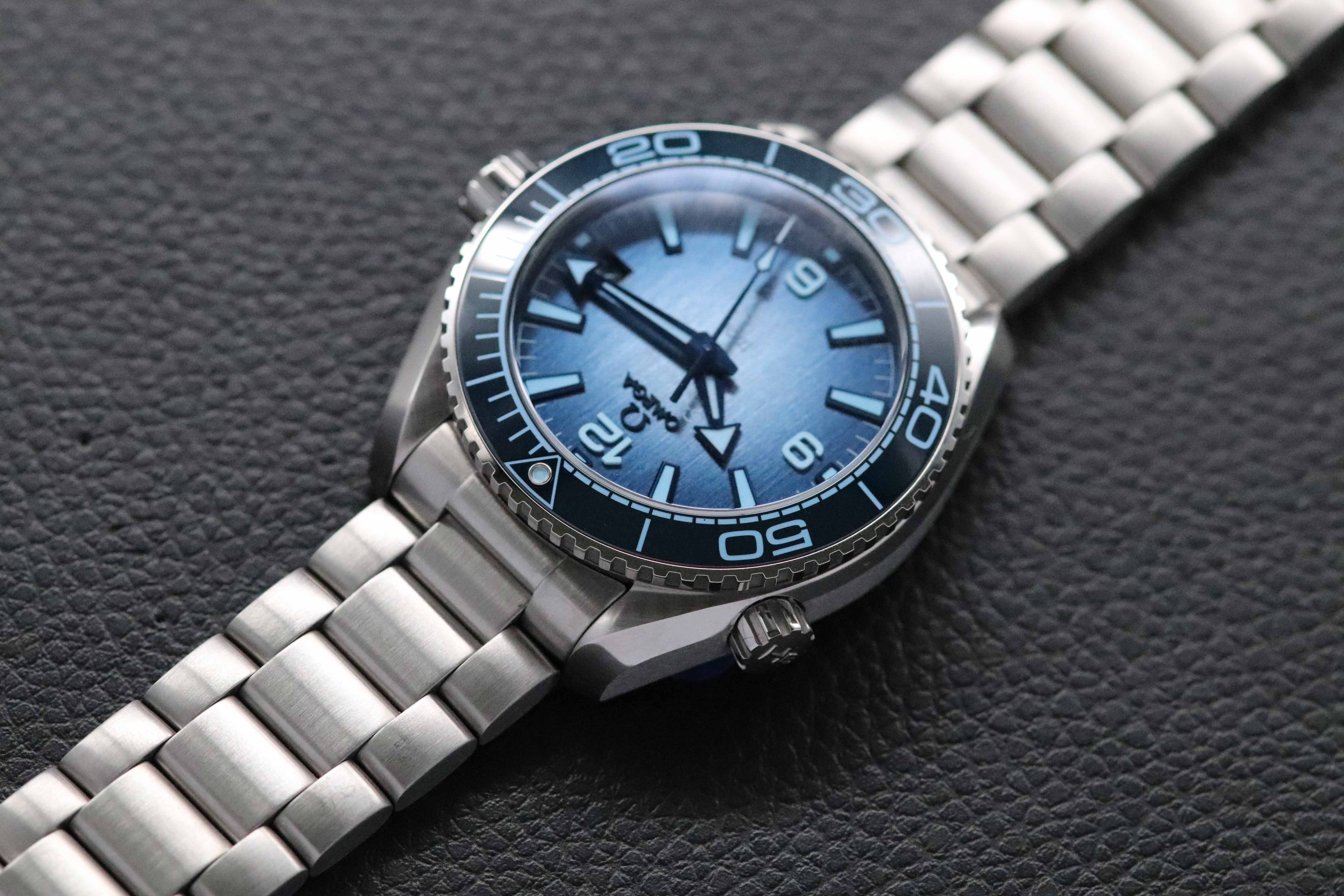 Omega Seamaster Planet Ocean 215.30.40.20.03.002 Fullset 2026 Box+Papers