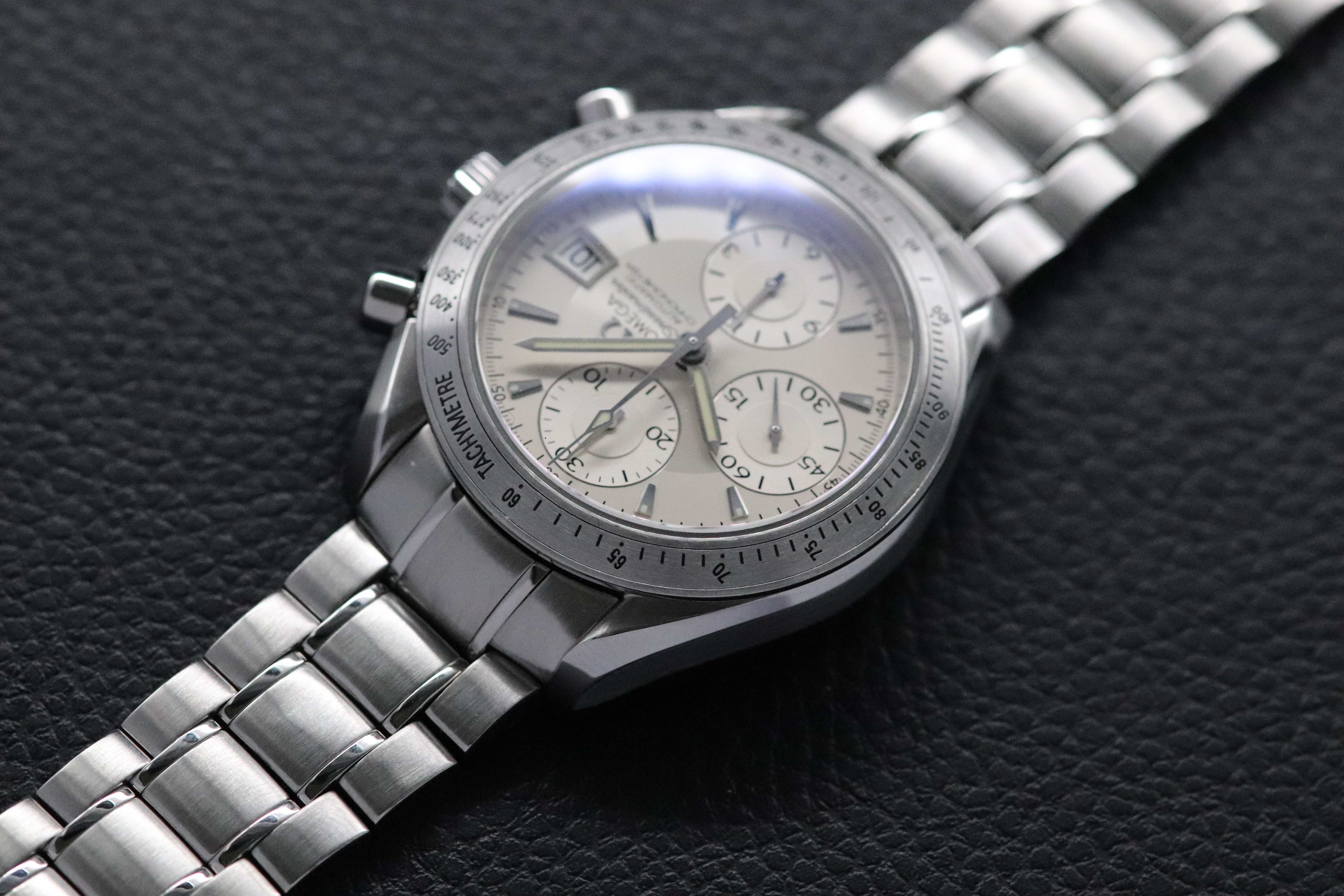 Omega Speedmaster Date 3211.30 Silver Dial 2010 Papers