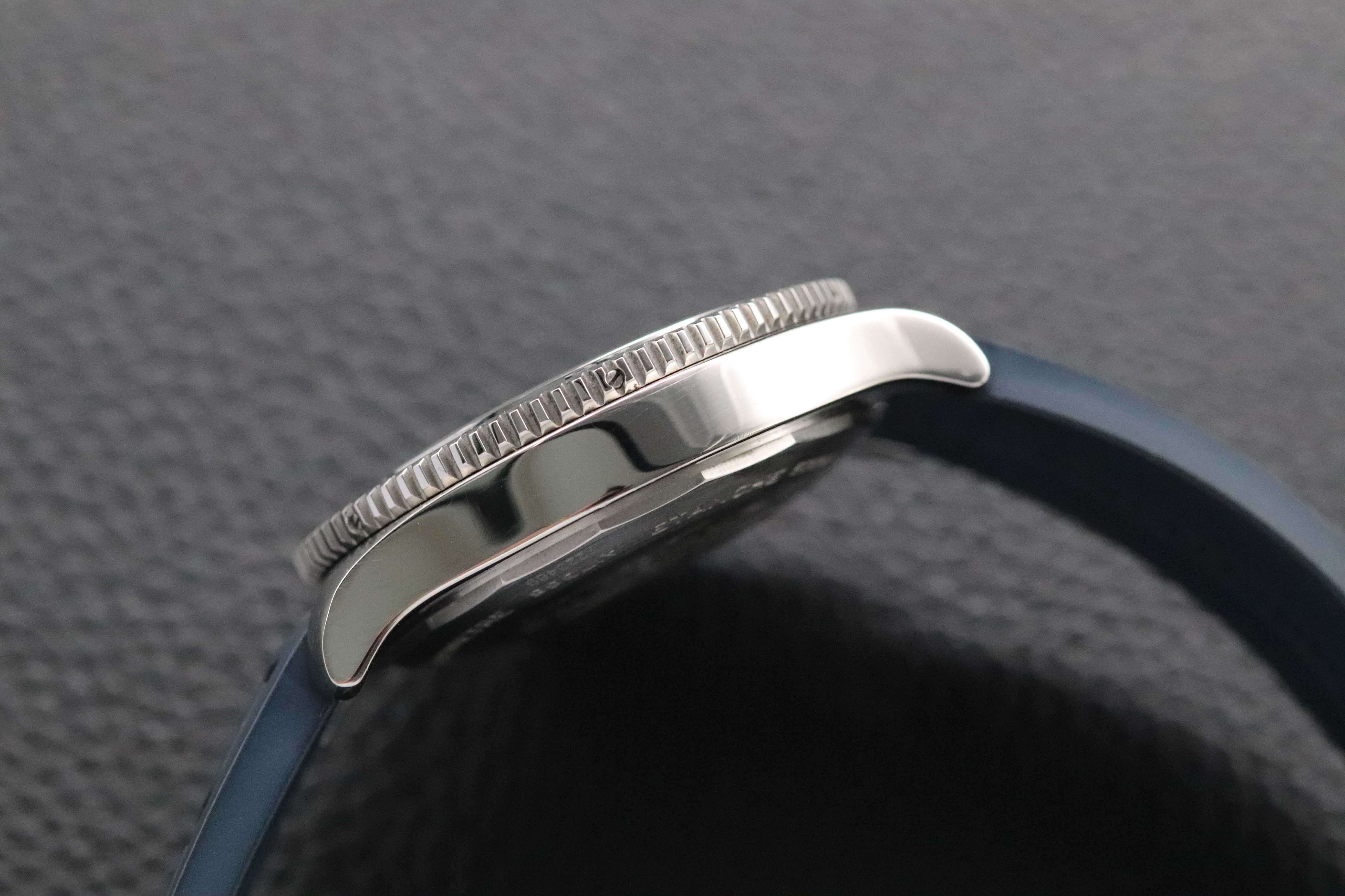 Breitling Superocean 42 A17366 Blau Papers 2020