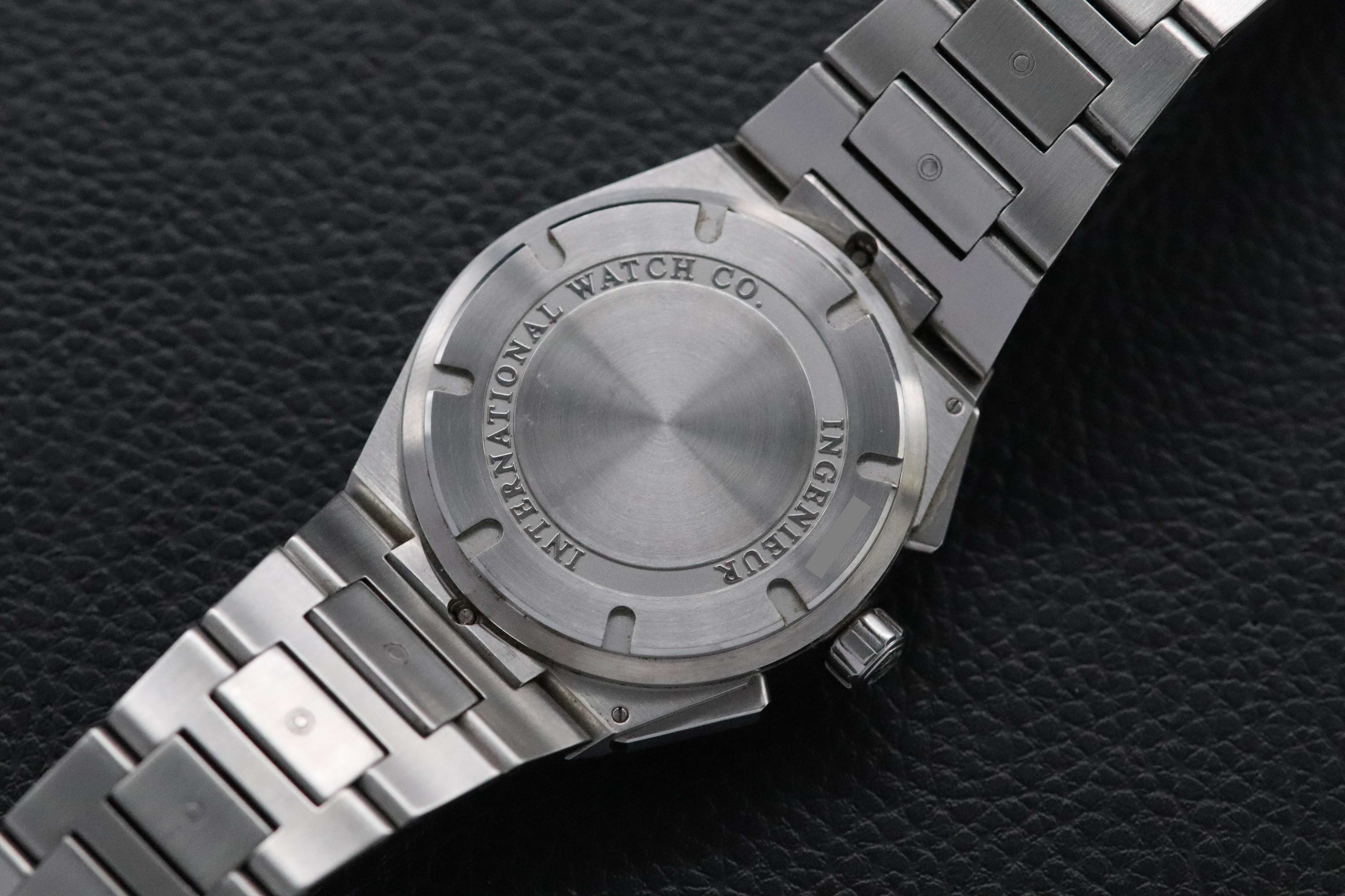 IWC Ingenieur AMG IW372501 Papers 2009