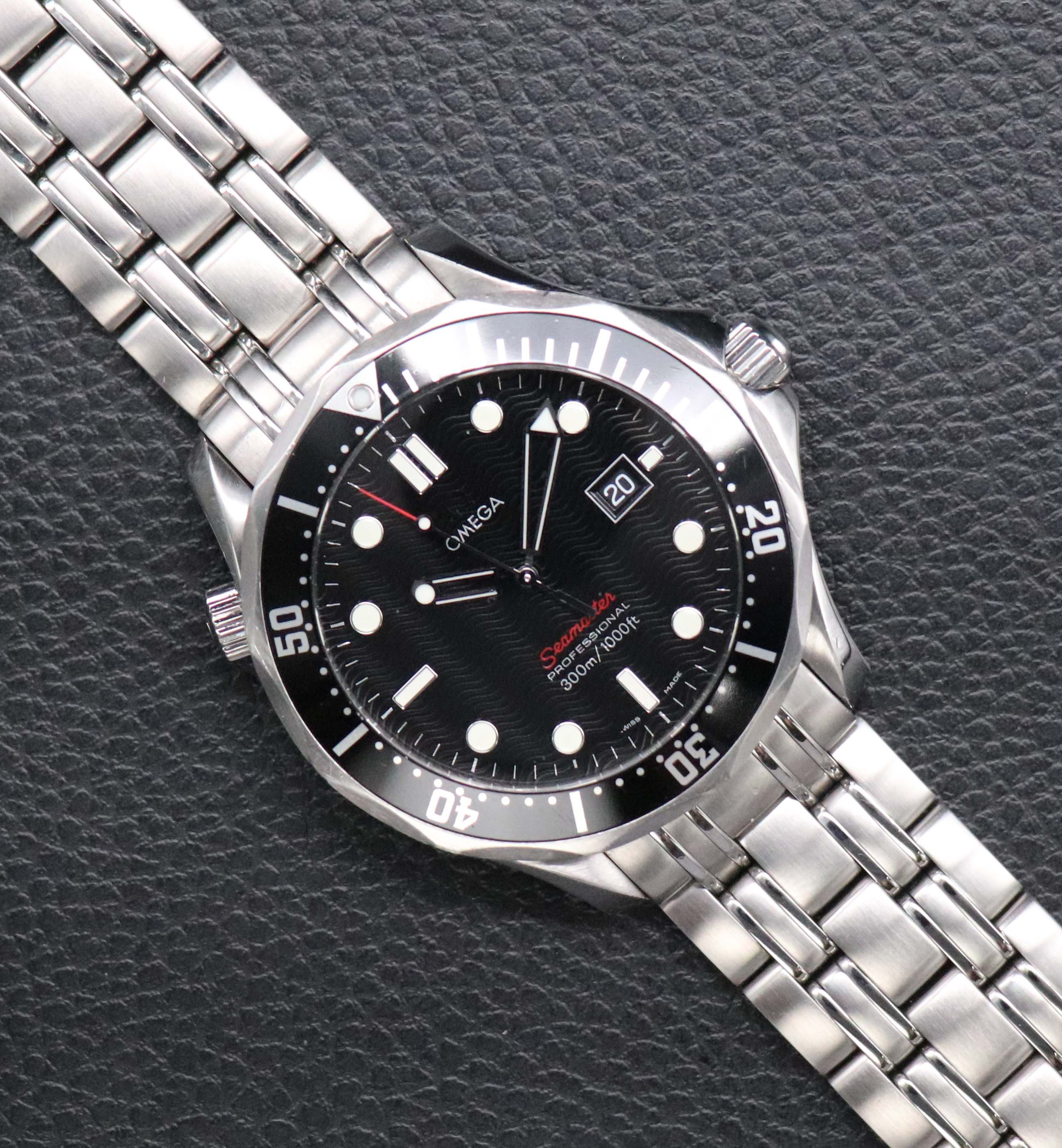 Omega Seamaster Diver 300M 212.30.41.61.01.001 Black Dial 2016