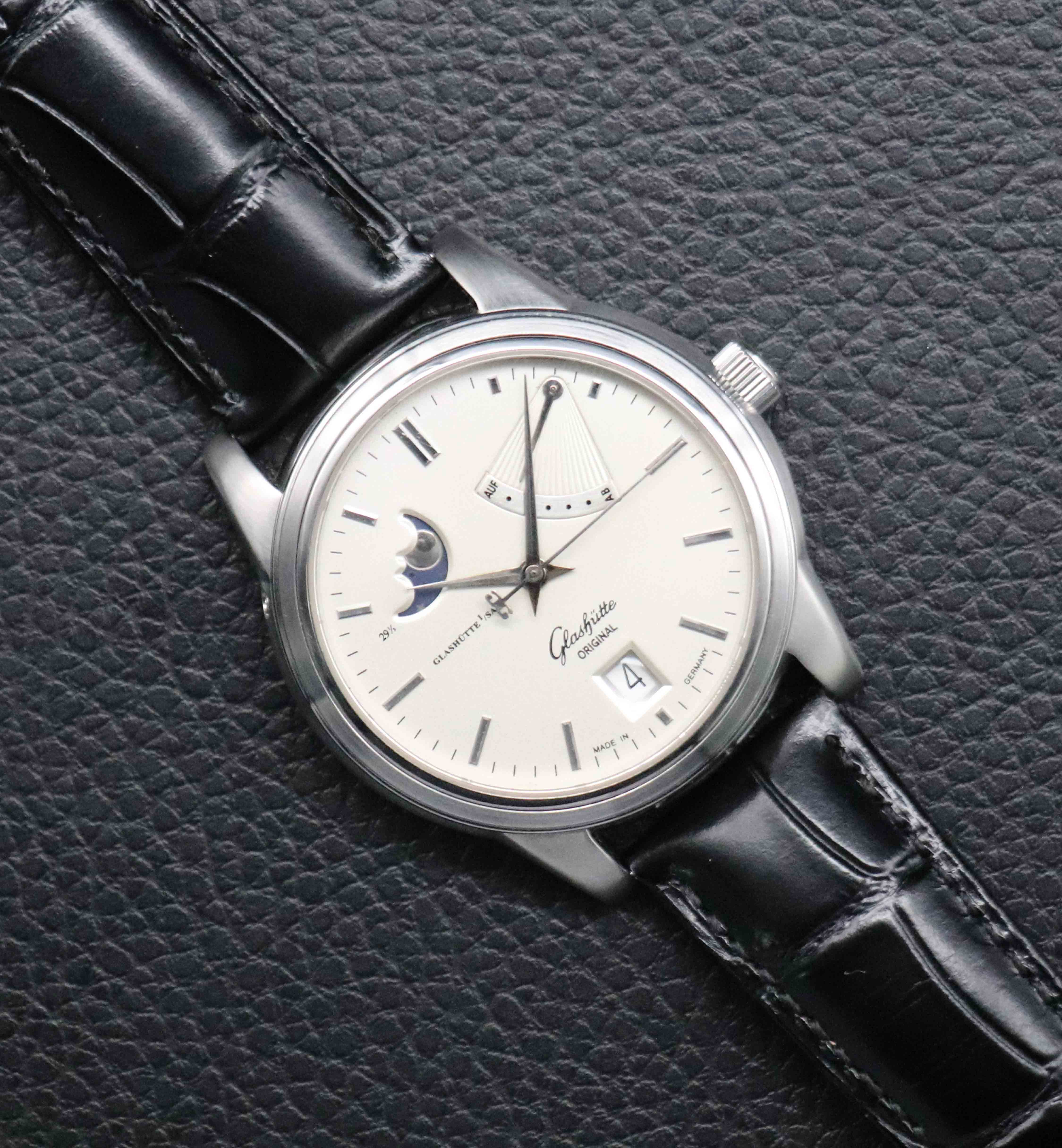 Glashütte Original Senator Moon Phase Power Reserve 39.44.04.12.04 Silver Dial 2010