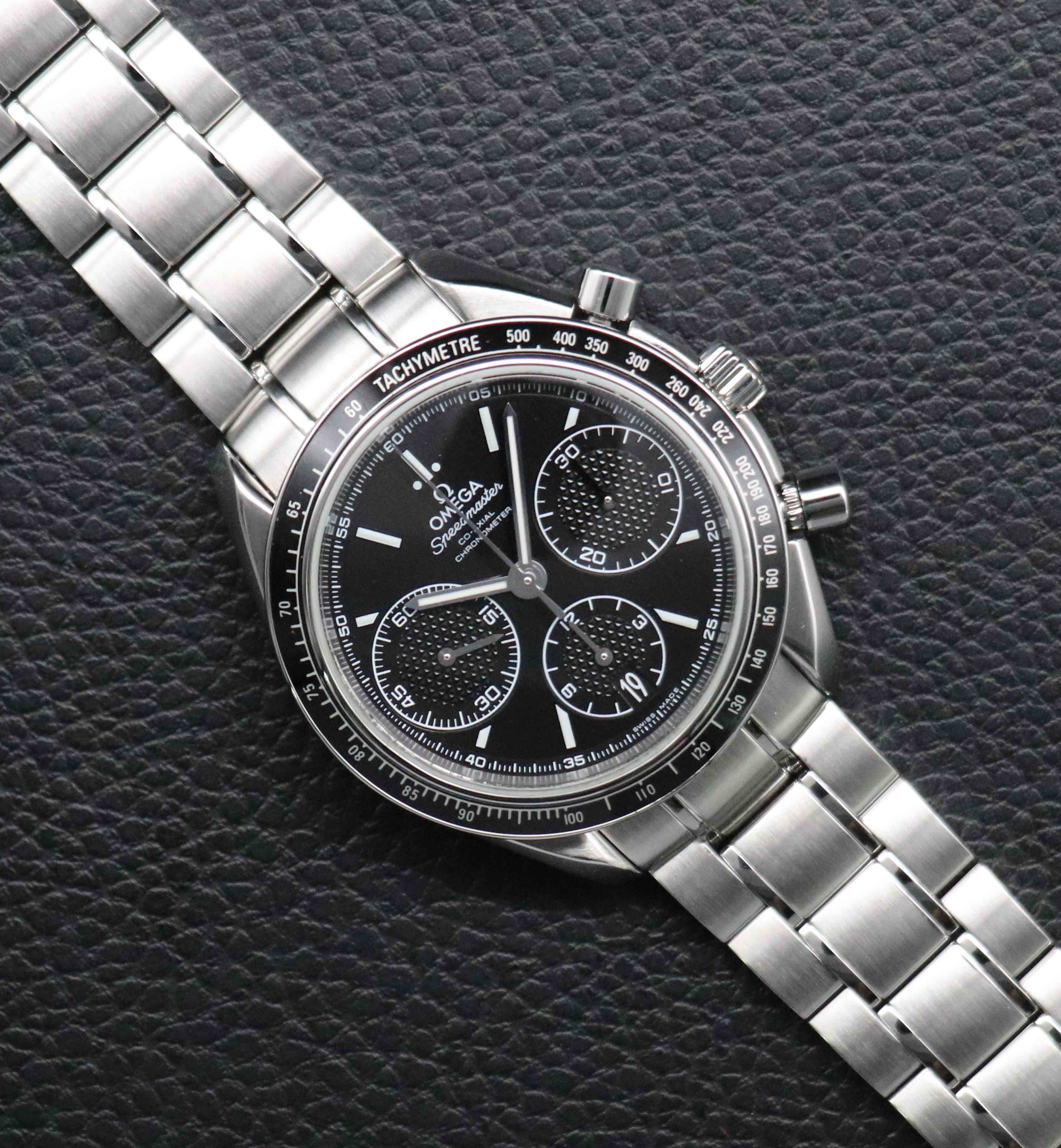 Omega Speedmaster Racing 326.30.40.50.01.001 Black Dial 2018