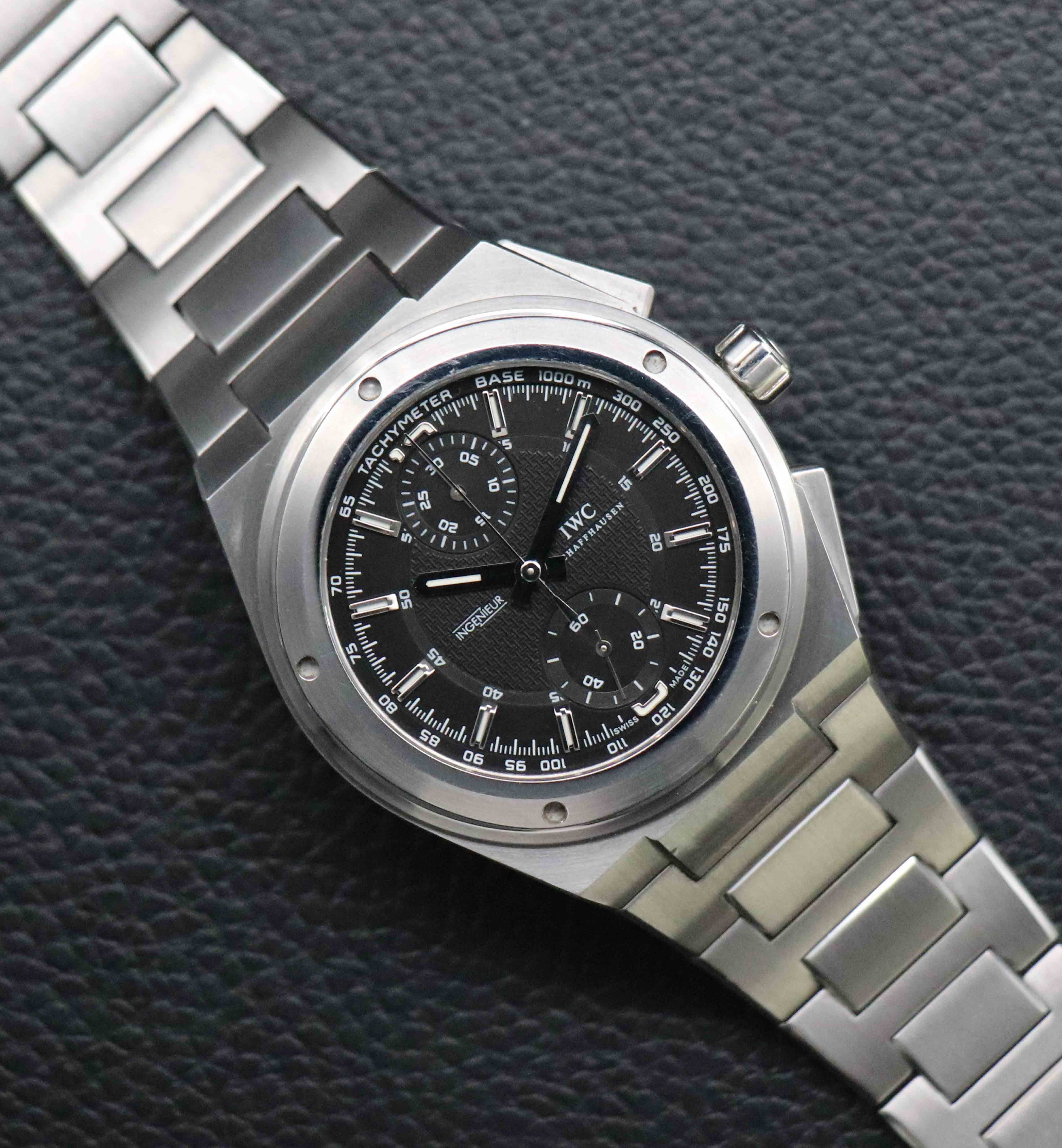 IWC Ingenieur AMG IW372501 Papers 2009