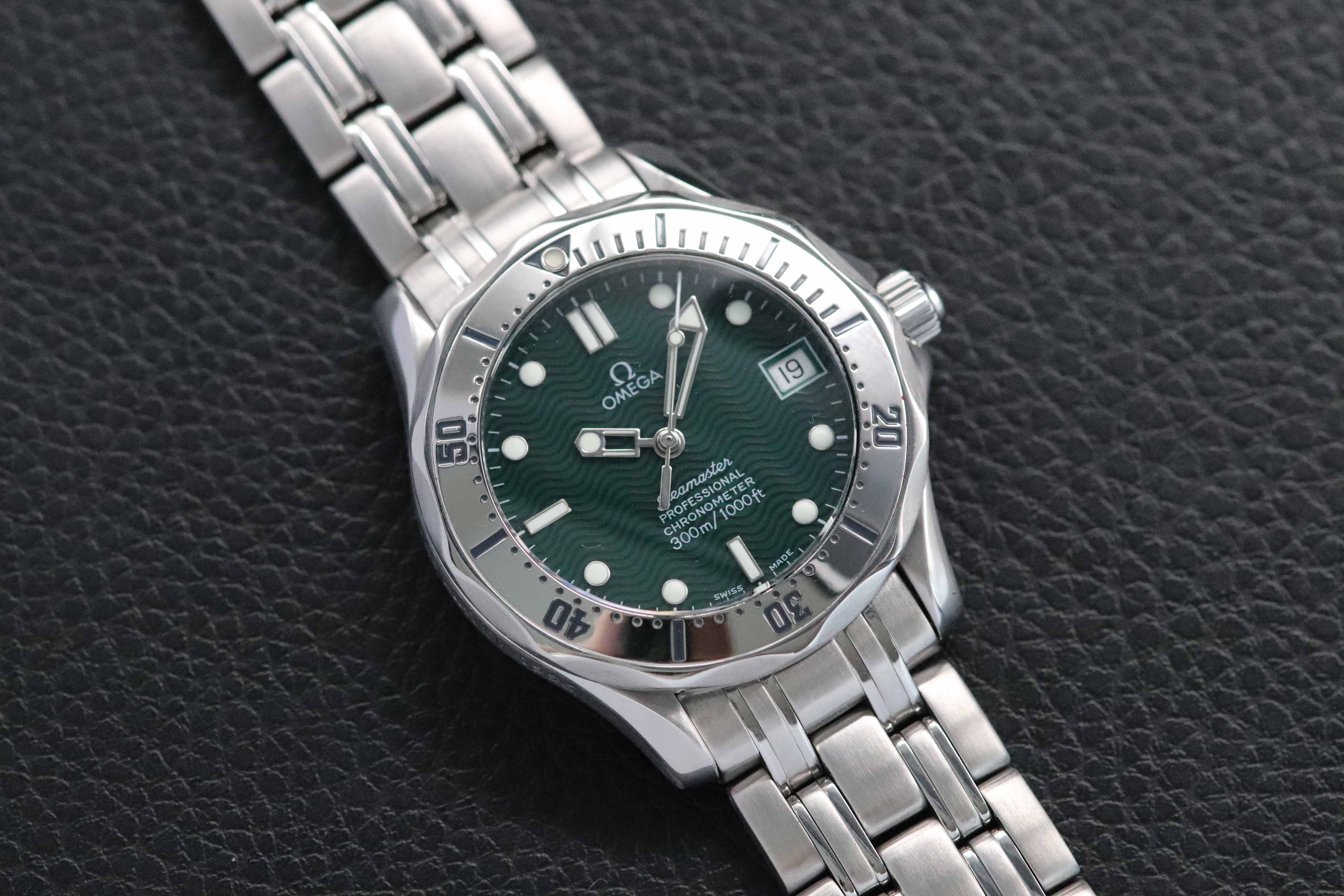 Omega Seamaster 300 2553.41 Jacques Mayol Green Fullset 1999 Box+Papers