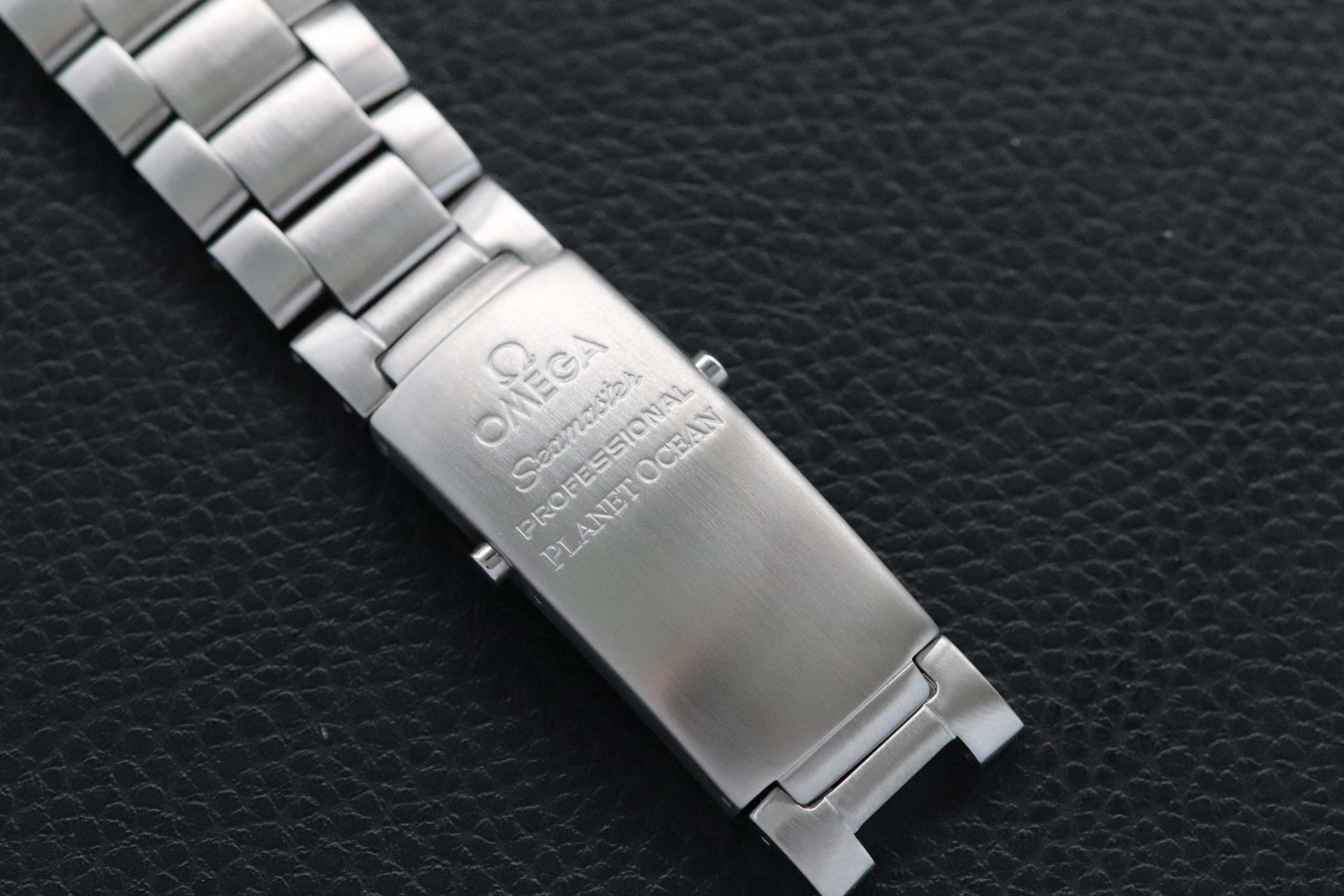 Omega Seamaster Planet Ocean 2201.50 Black Dial 2011