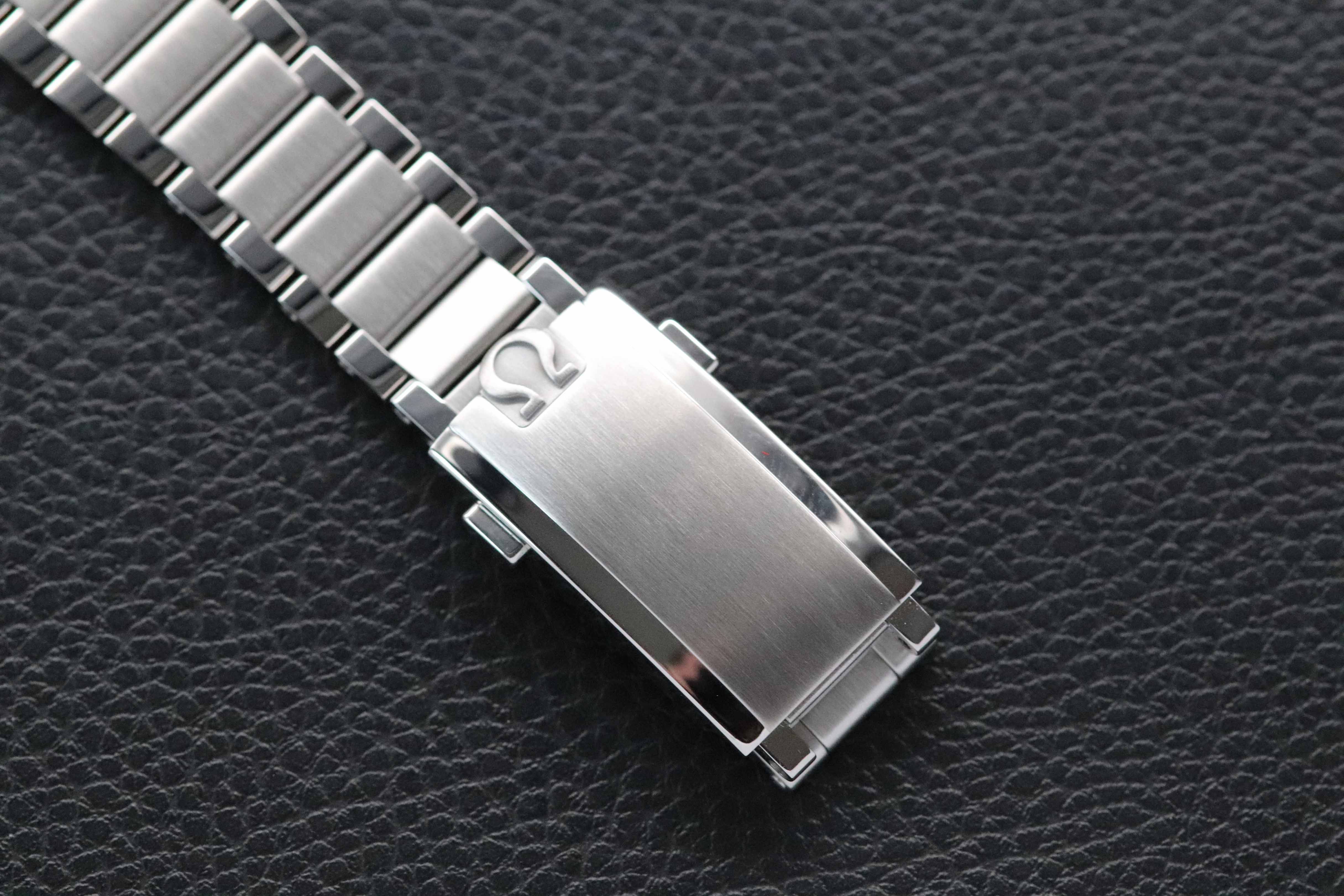 Omega Speedmaster FOIS 310.30.40.50.06.001 Fullset 2024 Box+Papers First Omega in Space