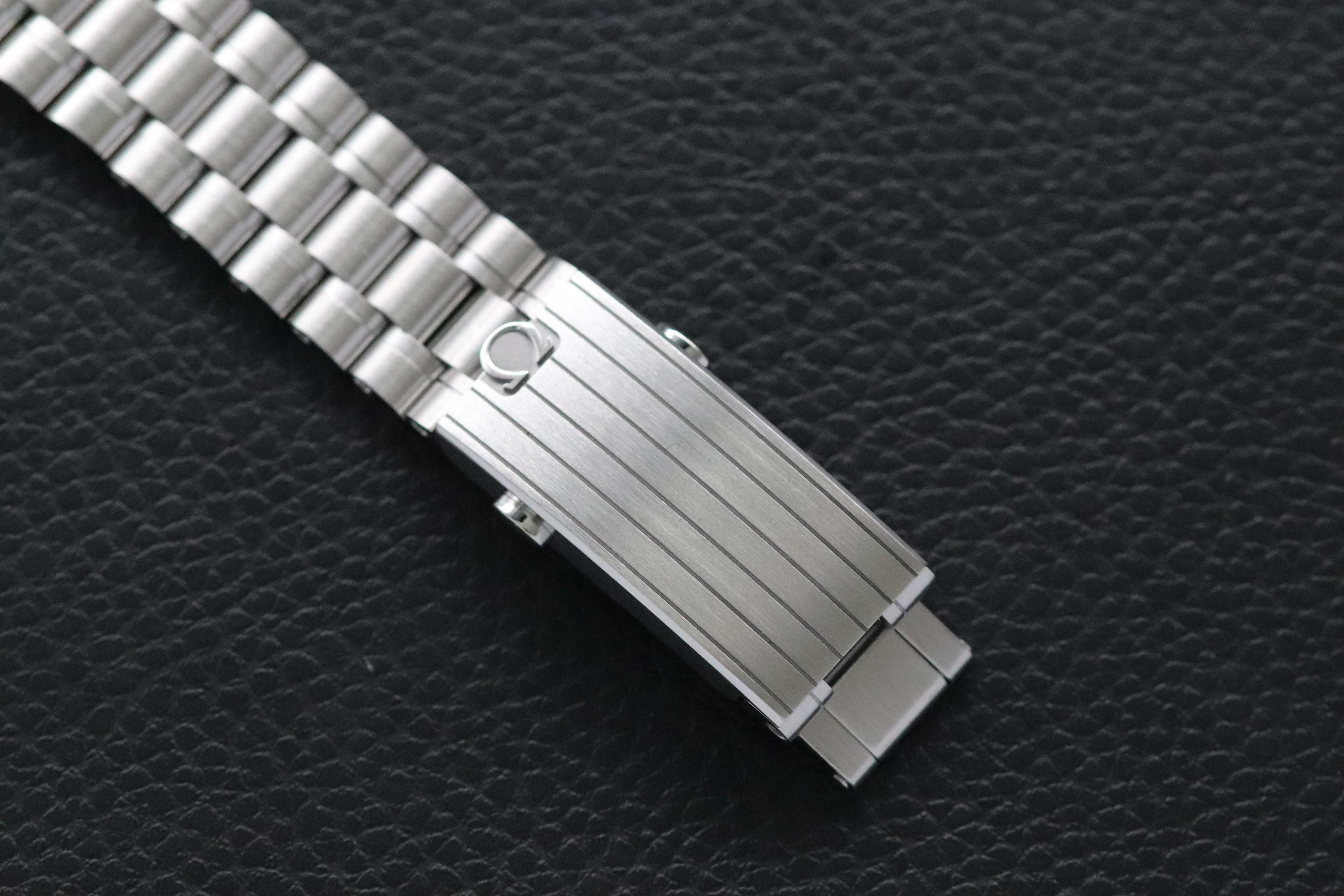 Omega Speedmaster Professional Moonwatch 310.30.42.50.01.001 Fullset 2024 Box+Papers