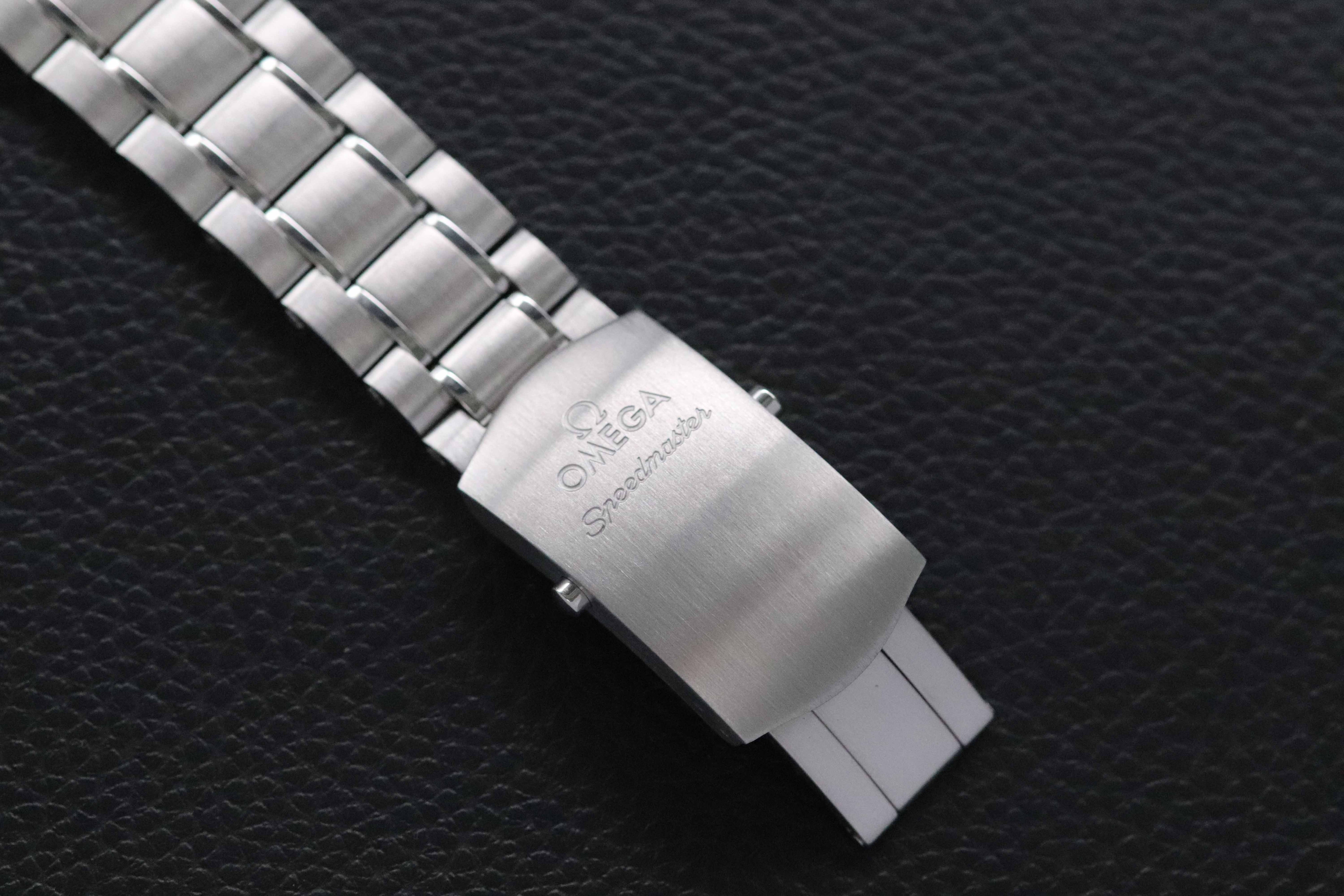 Omega Speedmaster Racing 326.30.40.50.01.001 Fullset 2025 Box+Paper