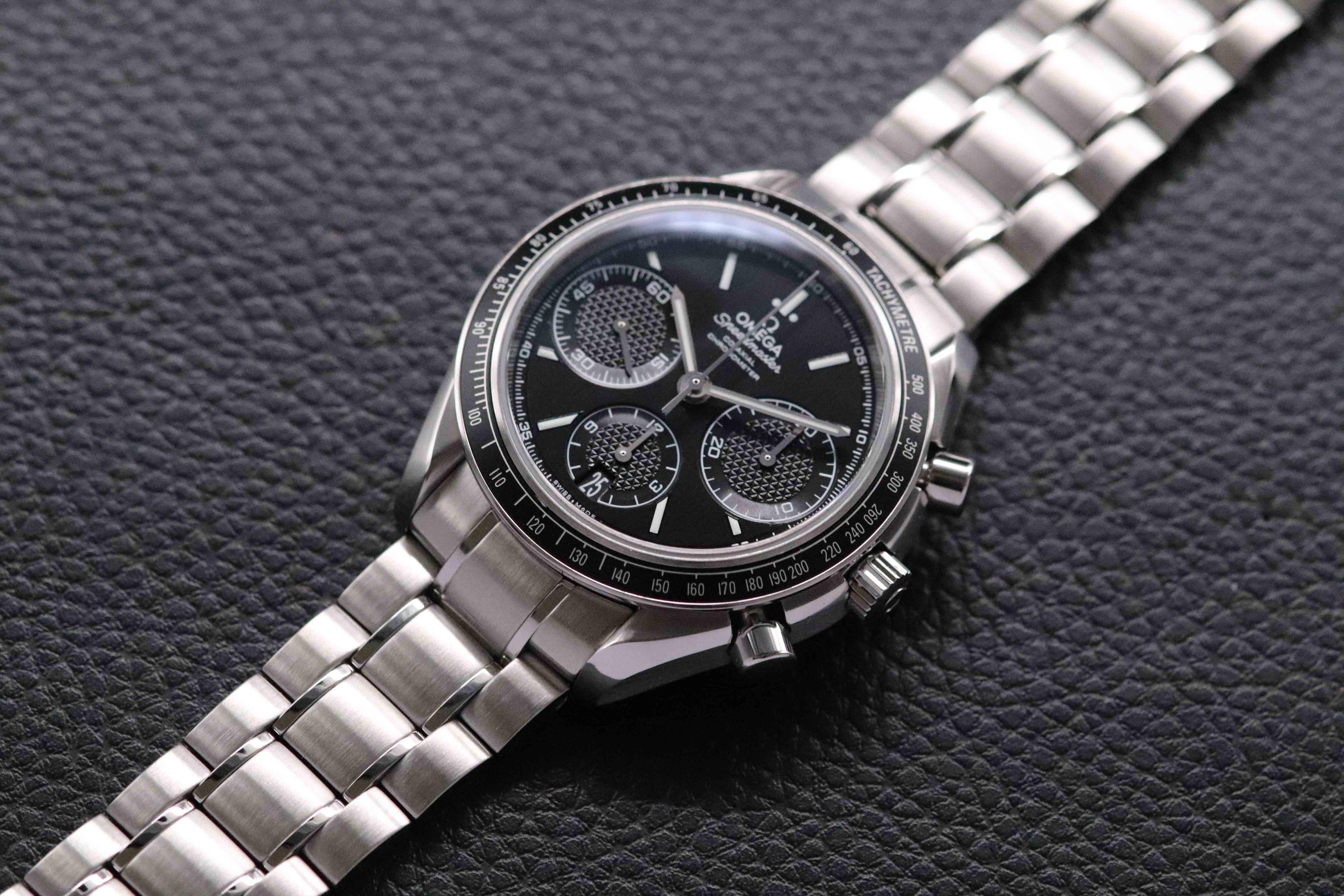 Omega Speedmaster Racing 326.30.40.50.01.001 Black Dial 2018