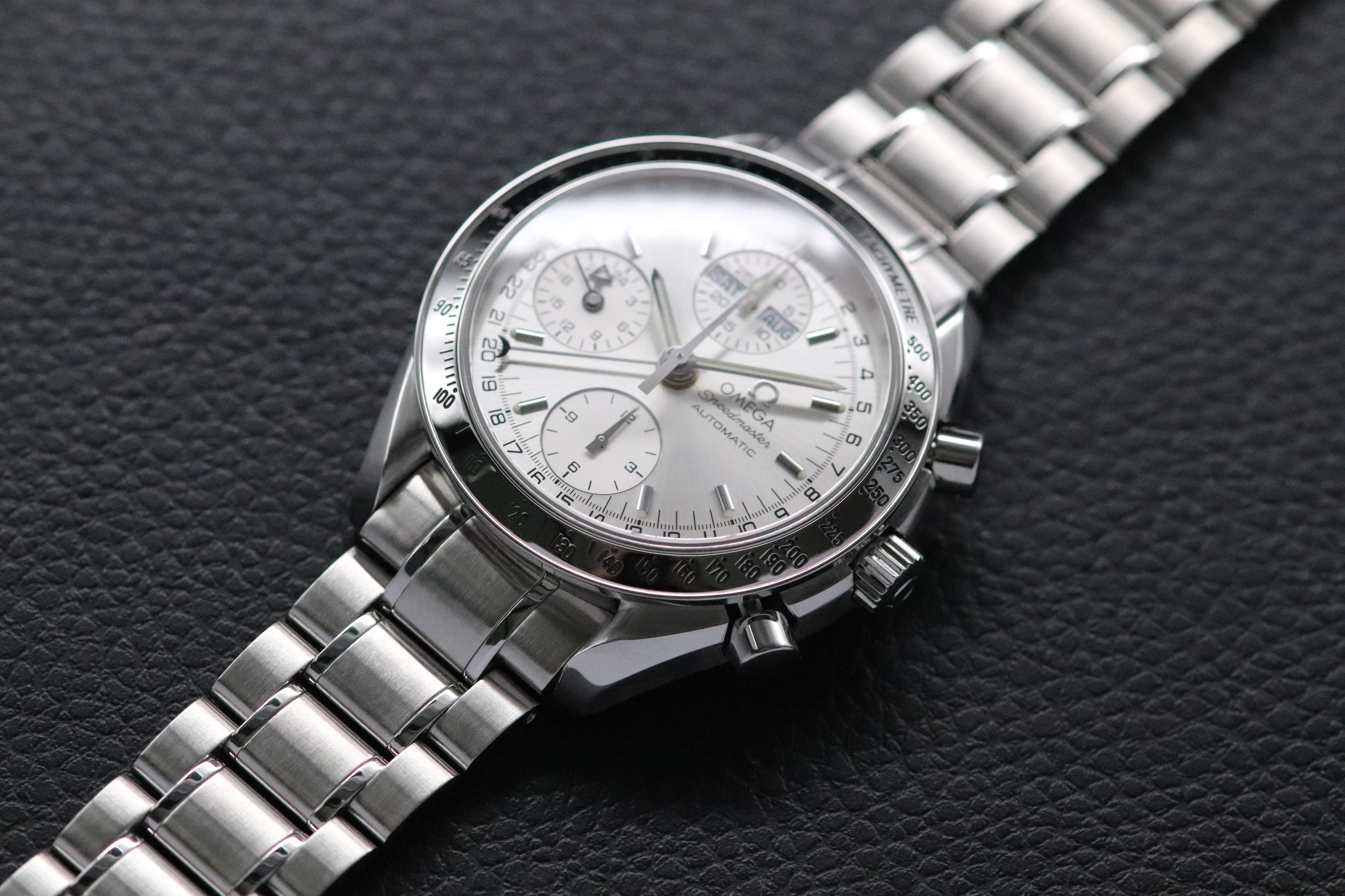 Omega Speedmaster Day Date 3523.30 Silver Dial 2011