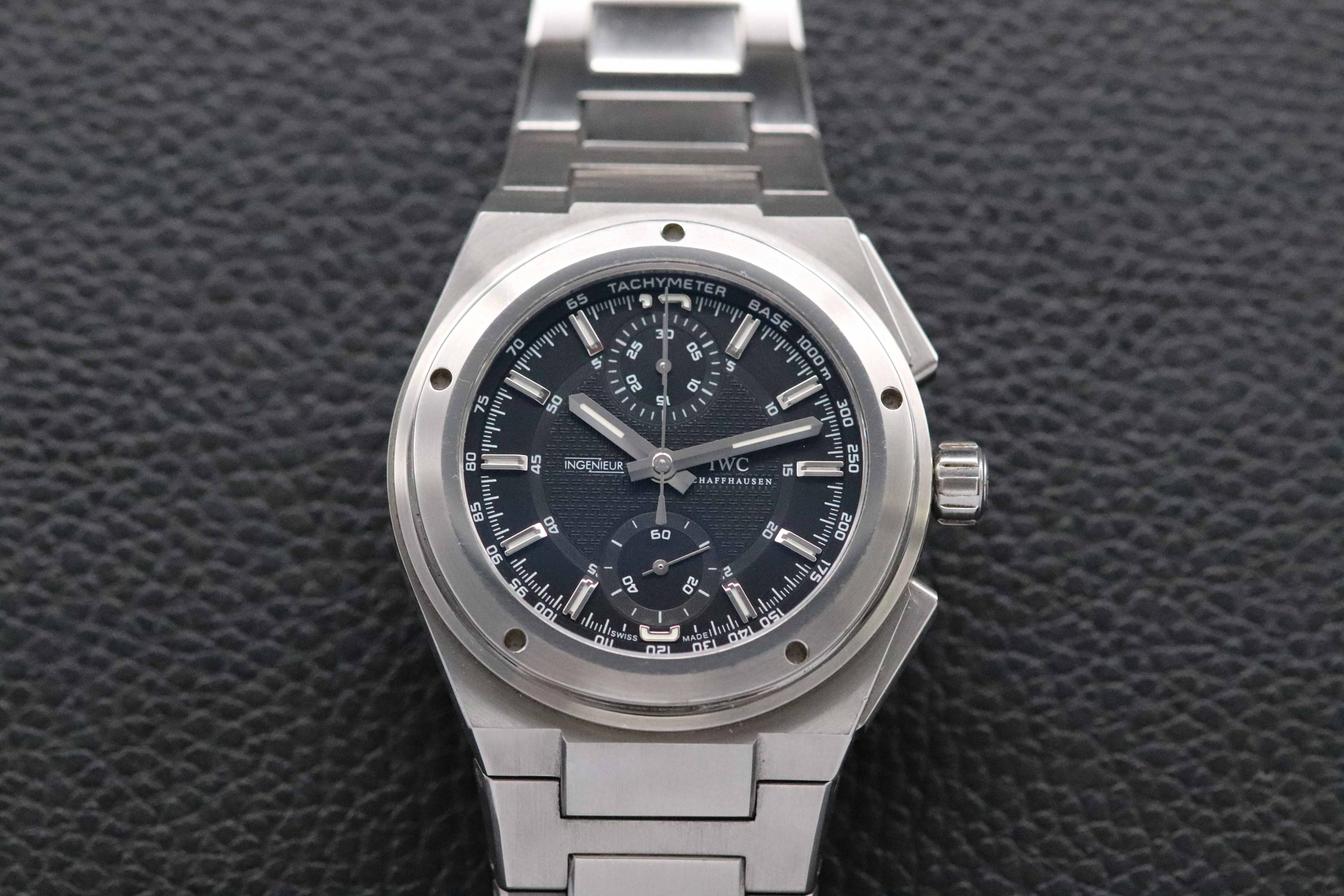 IWC Ingenieur AMG IW372501 Papers 2009