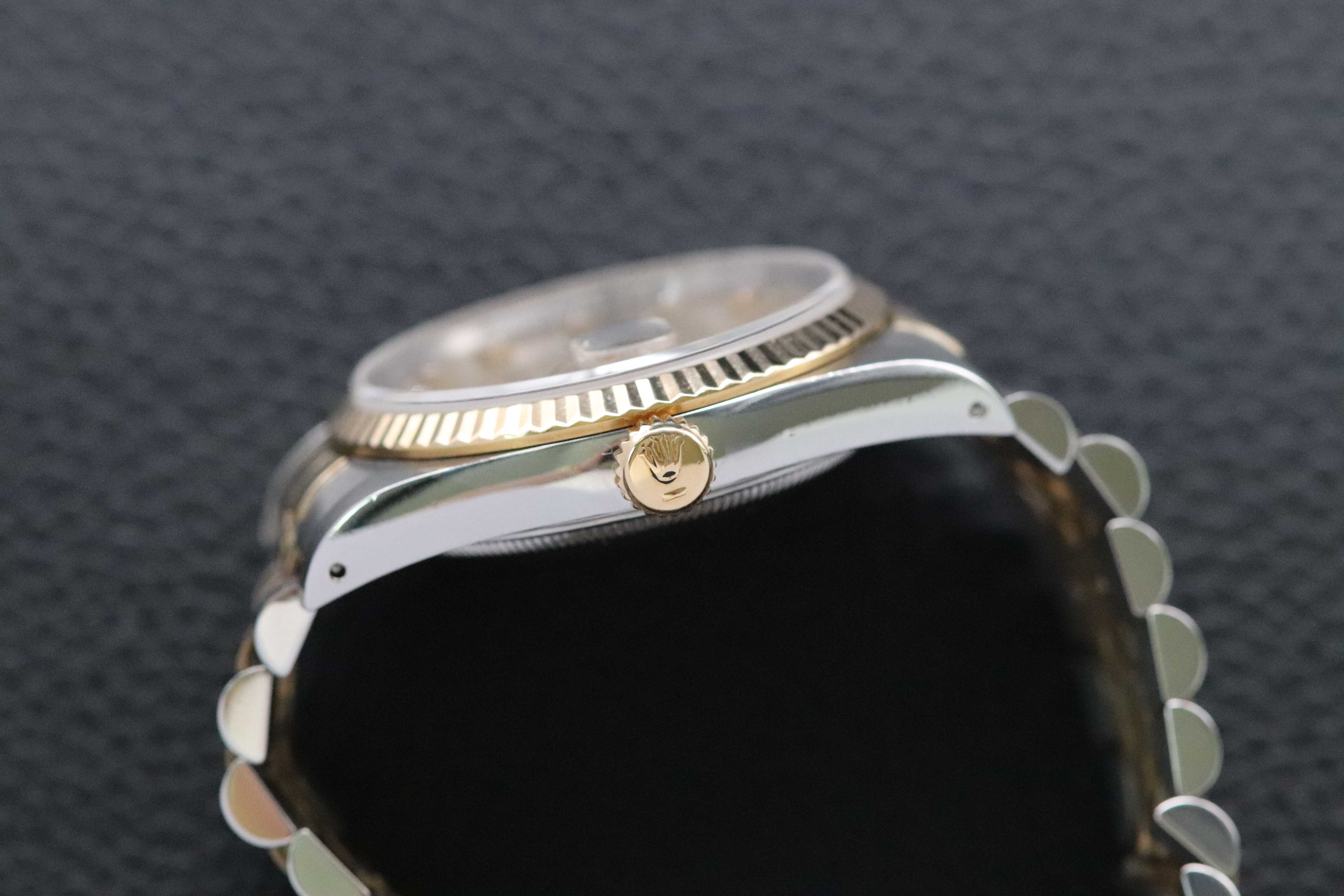 Rolex Datejust 36 16233G Champagne Dial 1993