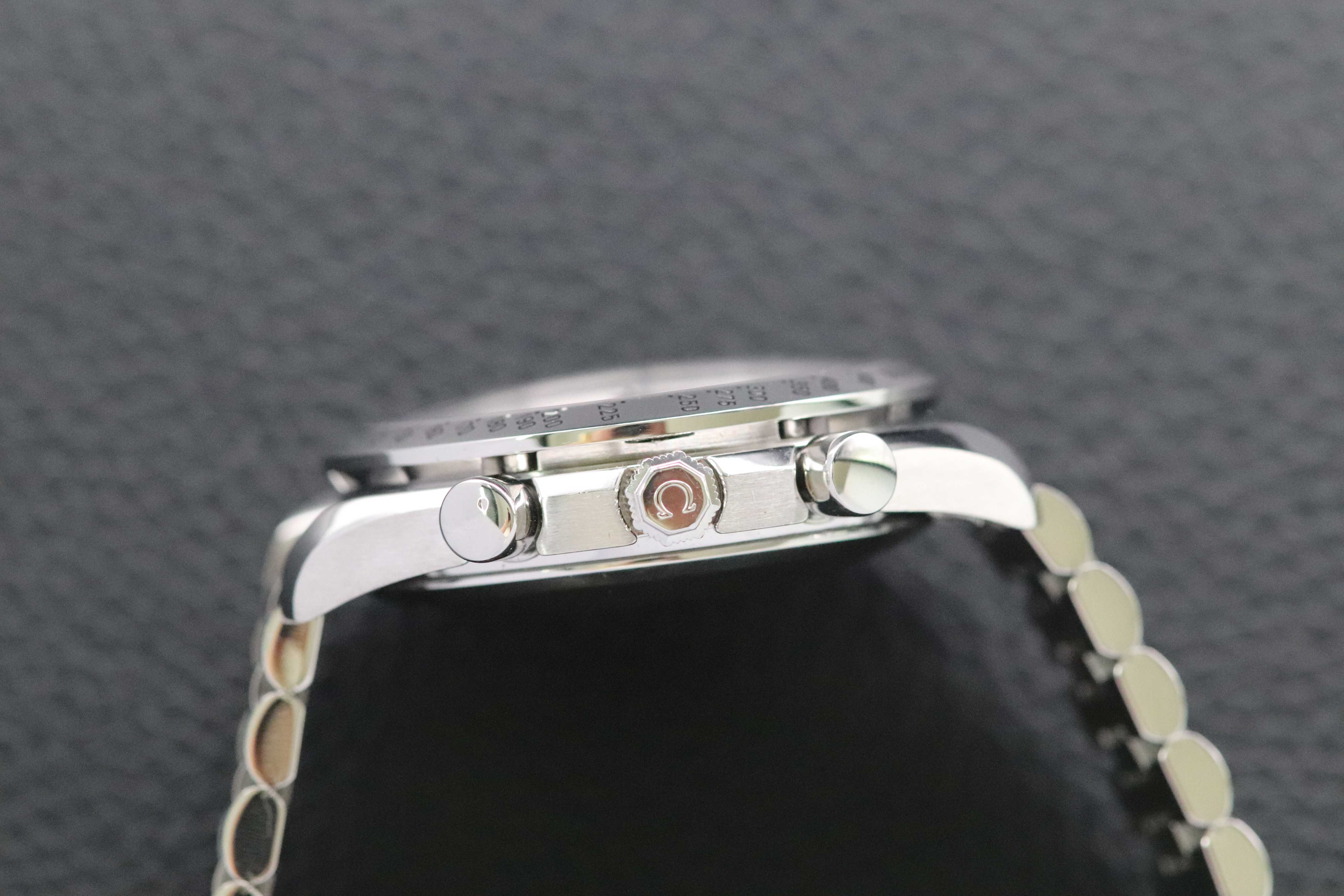 Omega Speedmaster Date 3511.50 Black Dial 1993