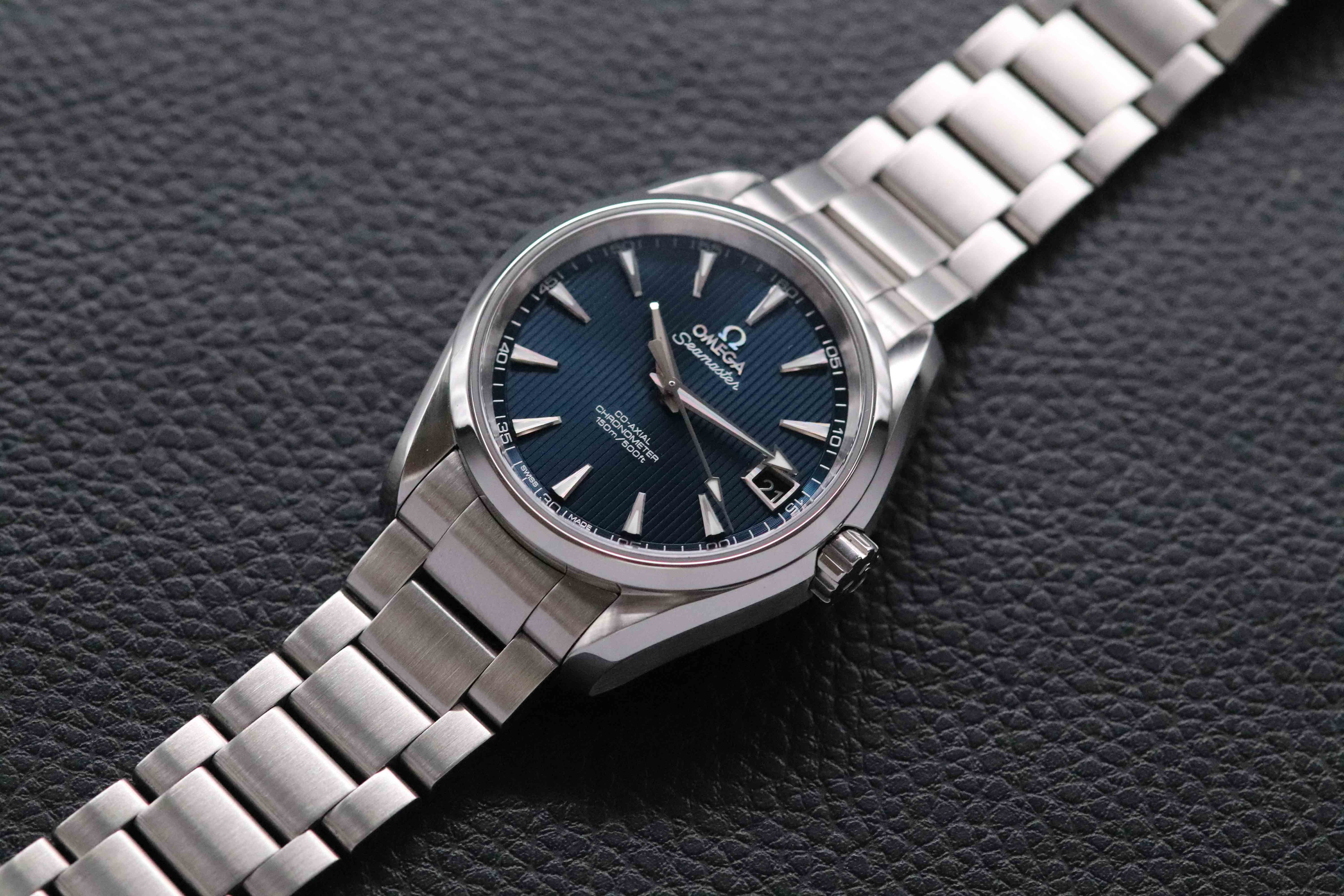 Omega Seamaster Aqua Terra 231.10.39.21.03.001 James Bond Skyfall 2020 Papers