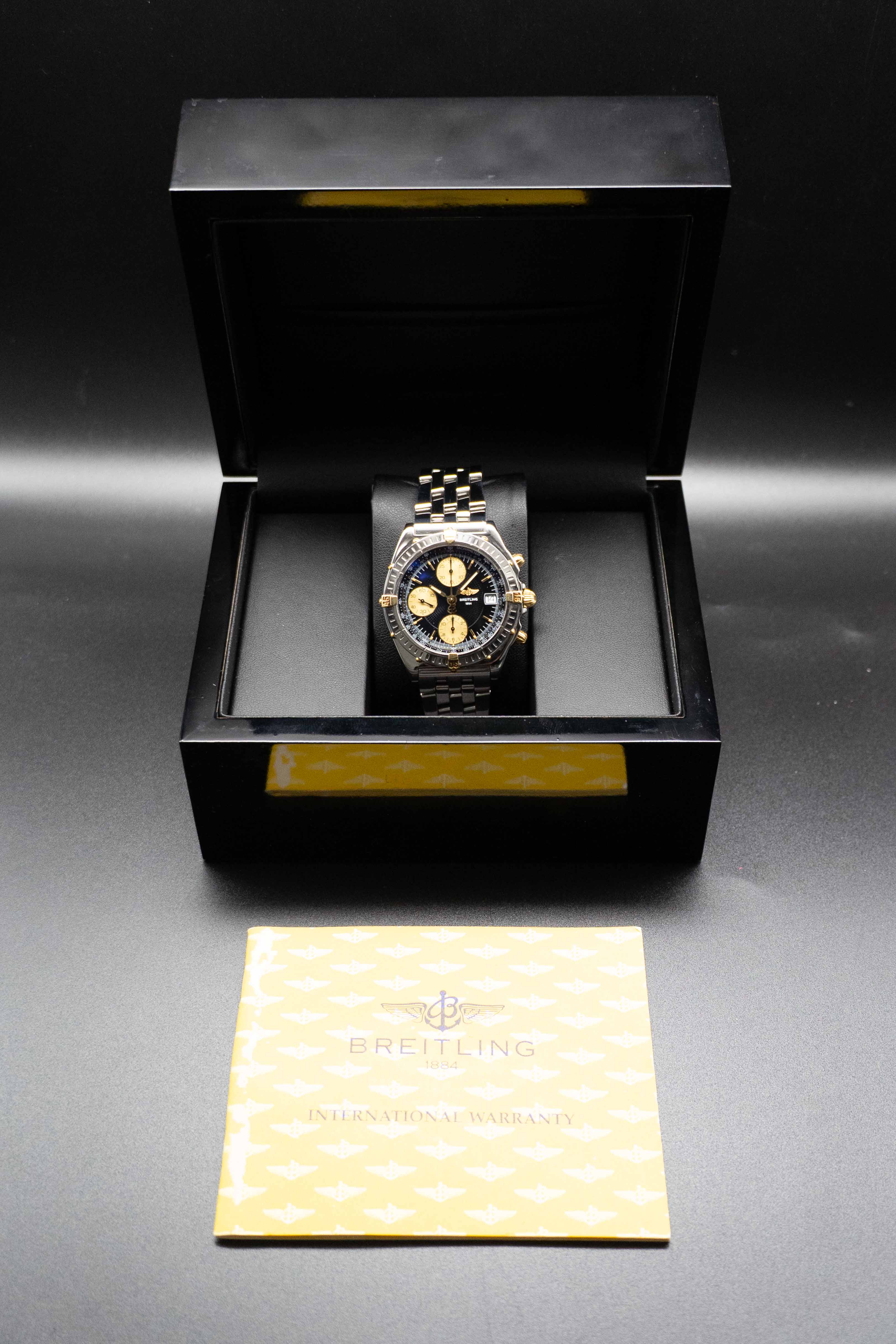 Breitling Chronomat B13050.1 Papers 2004