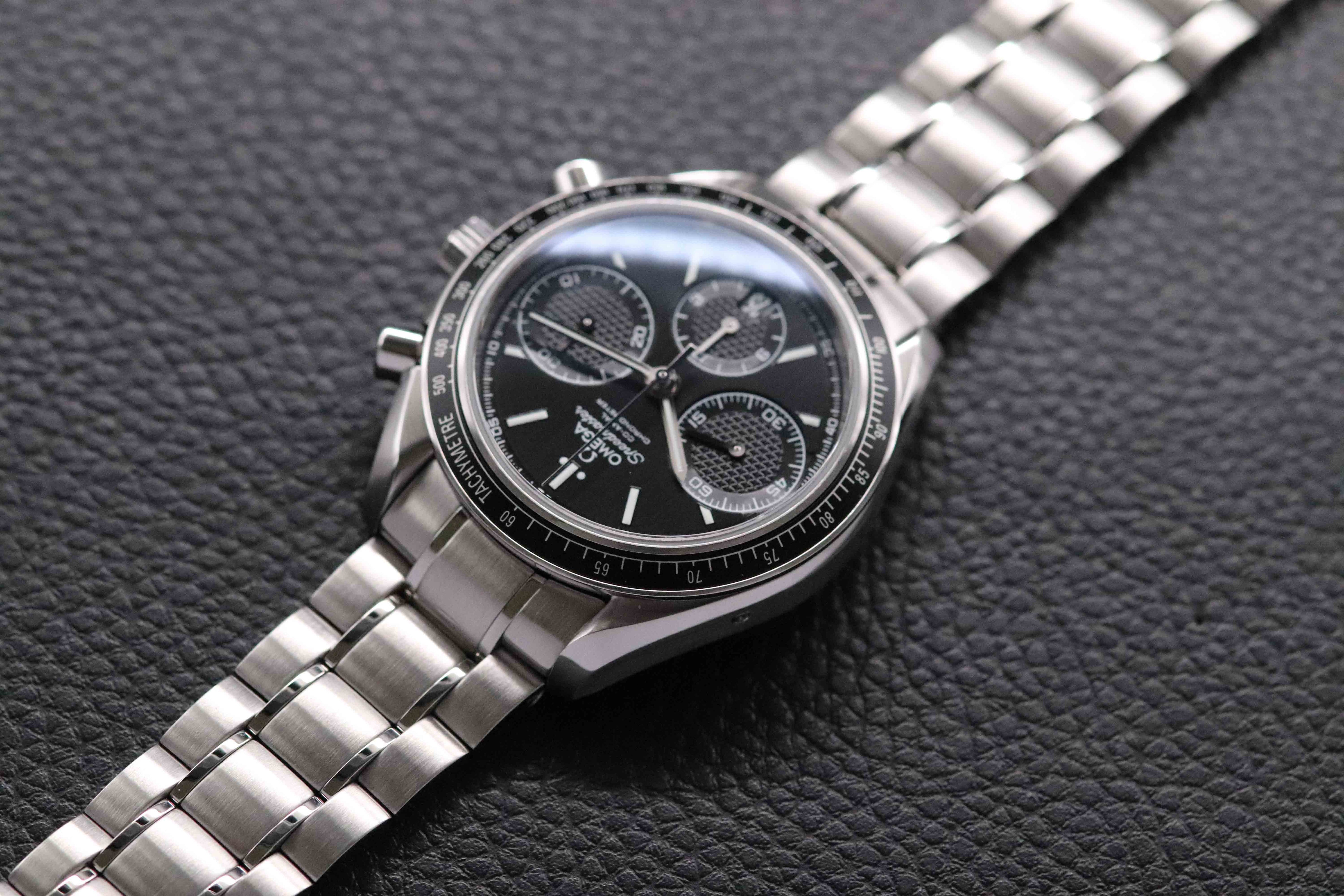 Omega Speedmaster Racing 326.30.40.50.01.001 Black Dial 2018