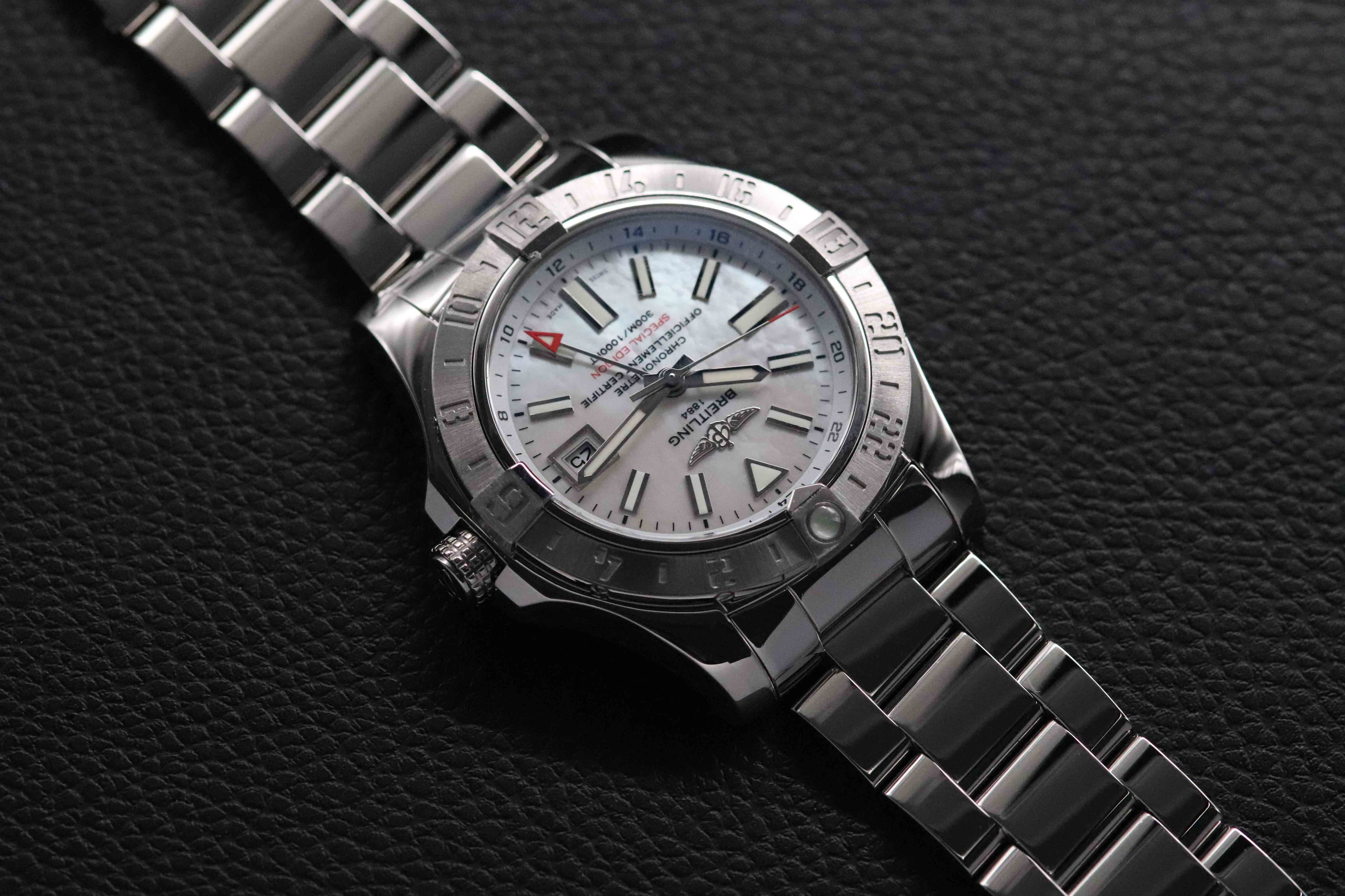 Breitling Avenger II GMT A32390 Fullset 2020 Box+Paper