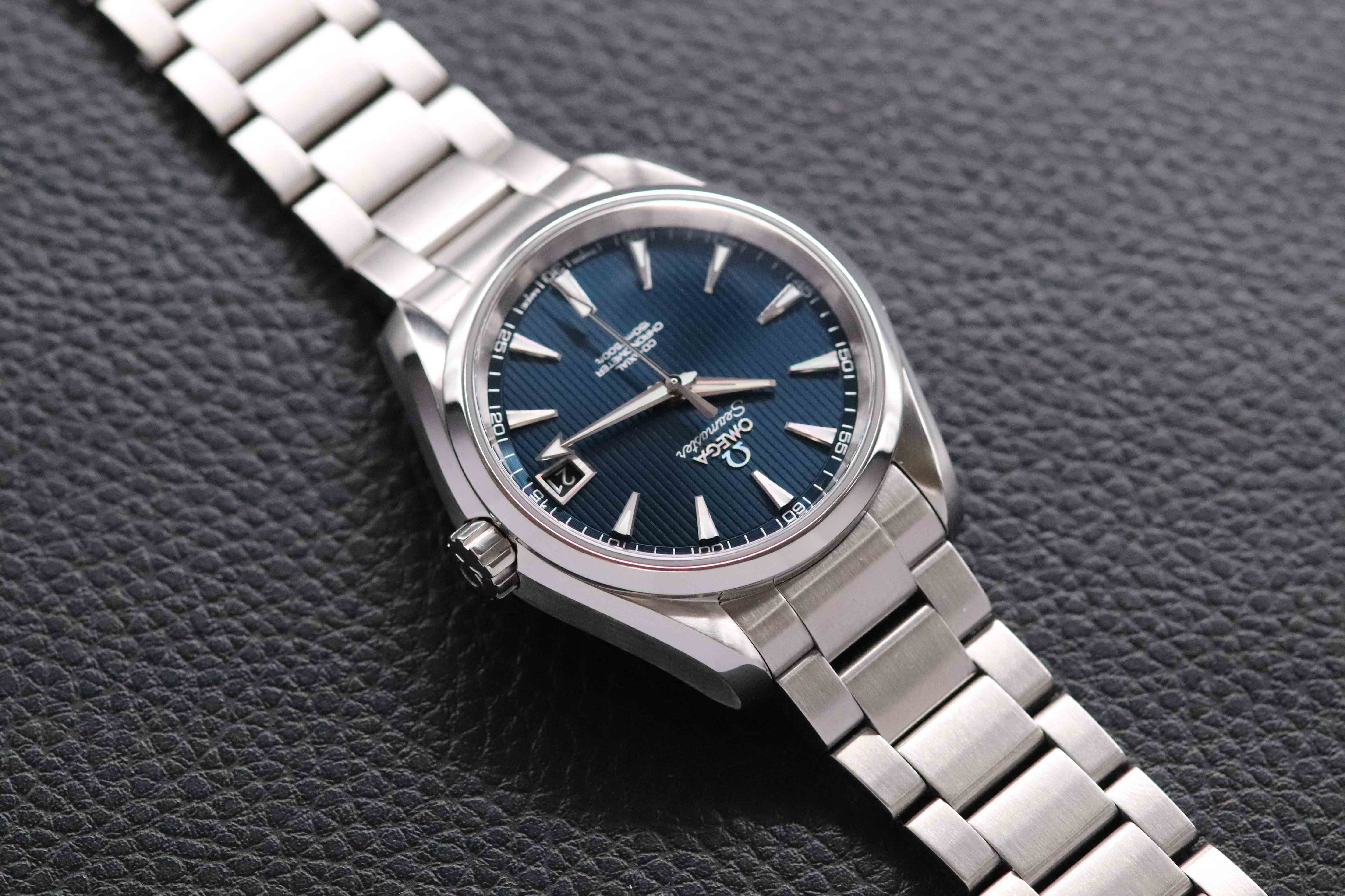 Omega Seamaster Aqua Terra 231.10.39.21.03.001 James Bond Skyfall 2020 Papers
