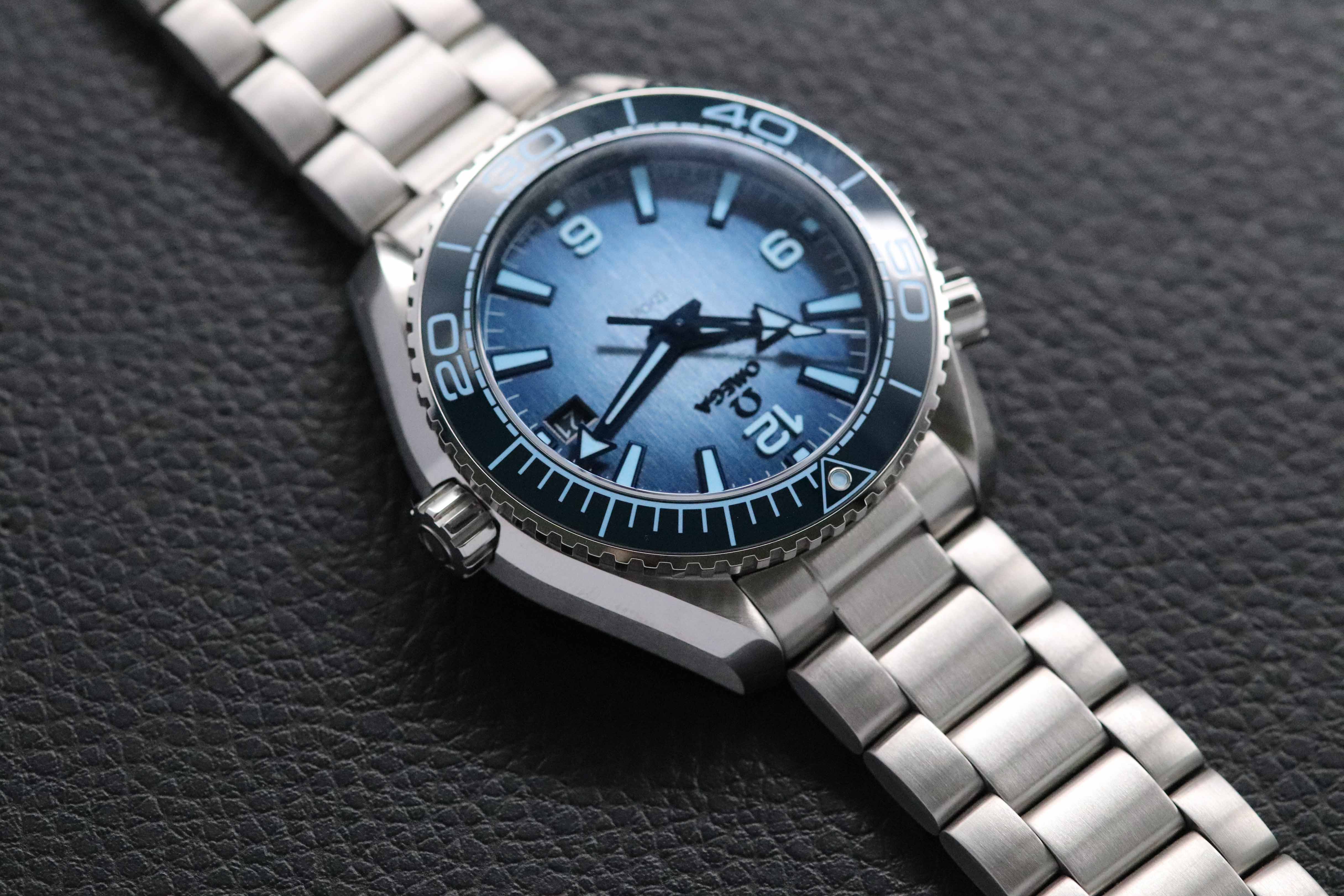 Omega Seamaster Planet Ocean 215.30.40.20.03.002 Fullset 2026 Box+Papers