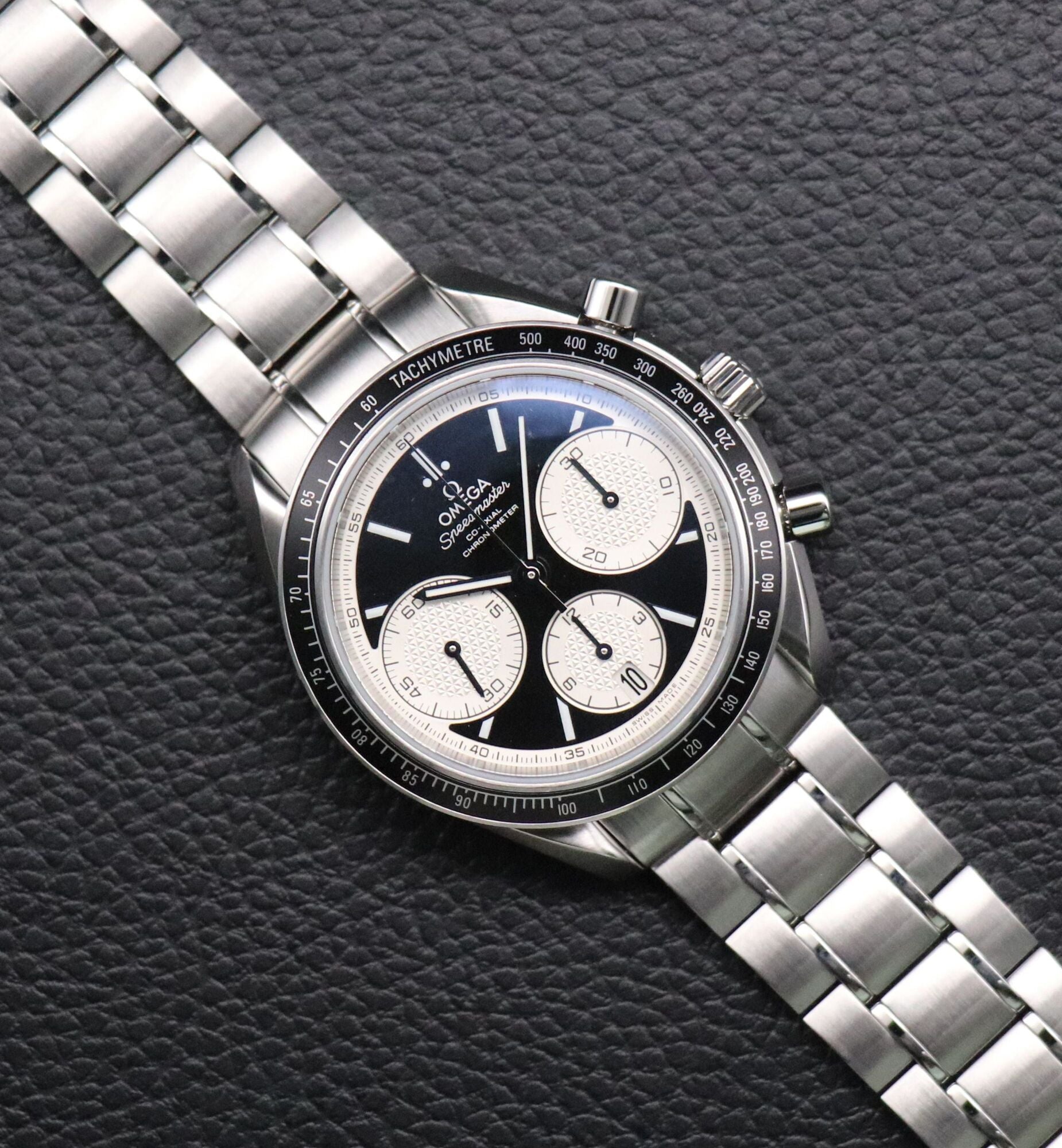 Omega Speedmaster Racing 326.30.40.50.01.002 Panda 2020 Fullset
