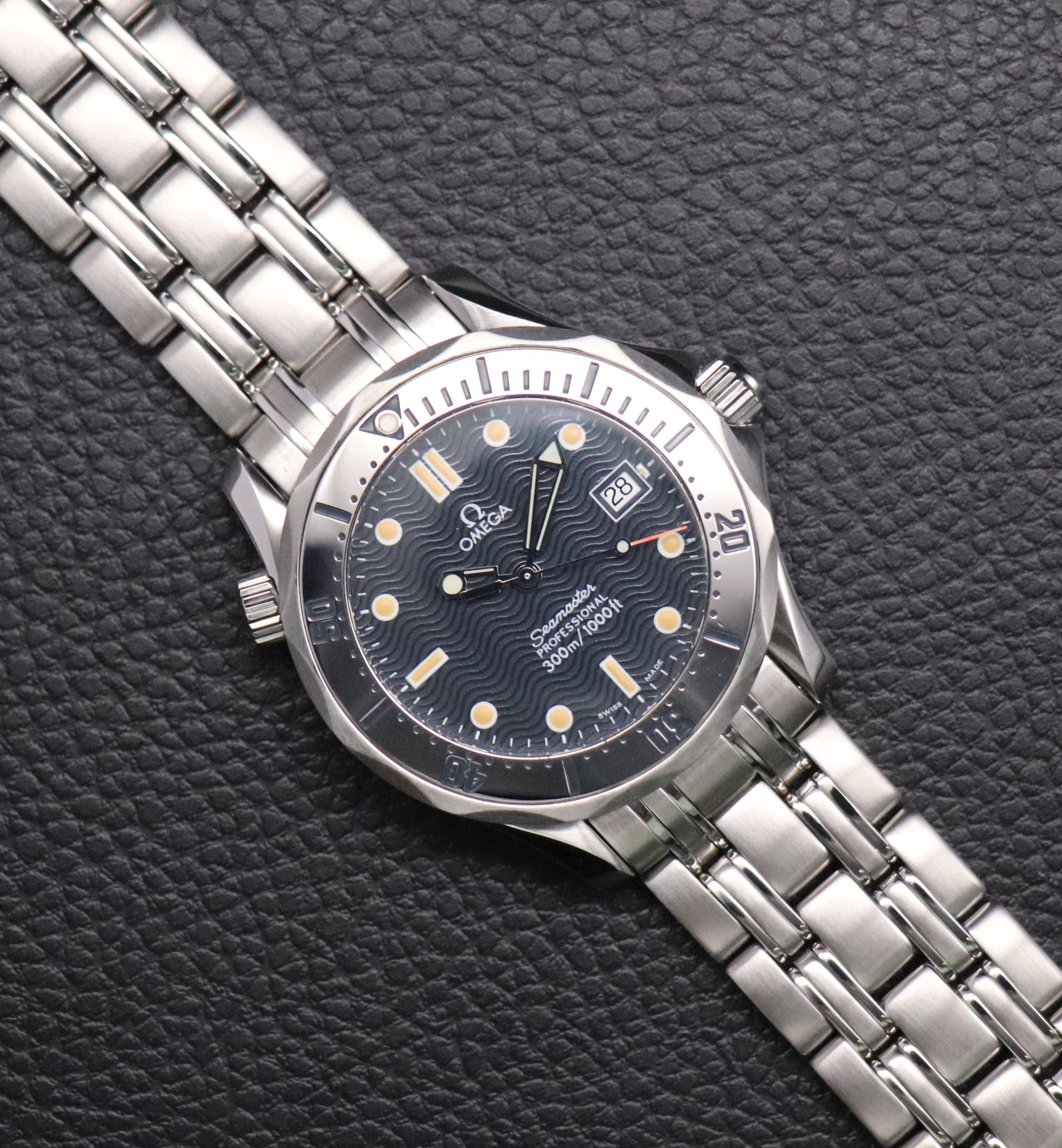 Omega Seamaster 300M 2562.80 Blue Dial 1995
