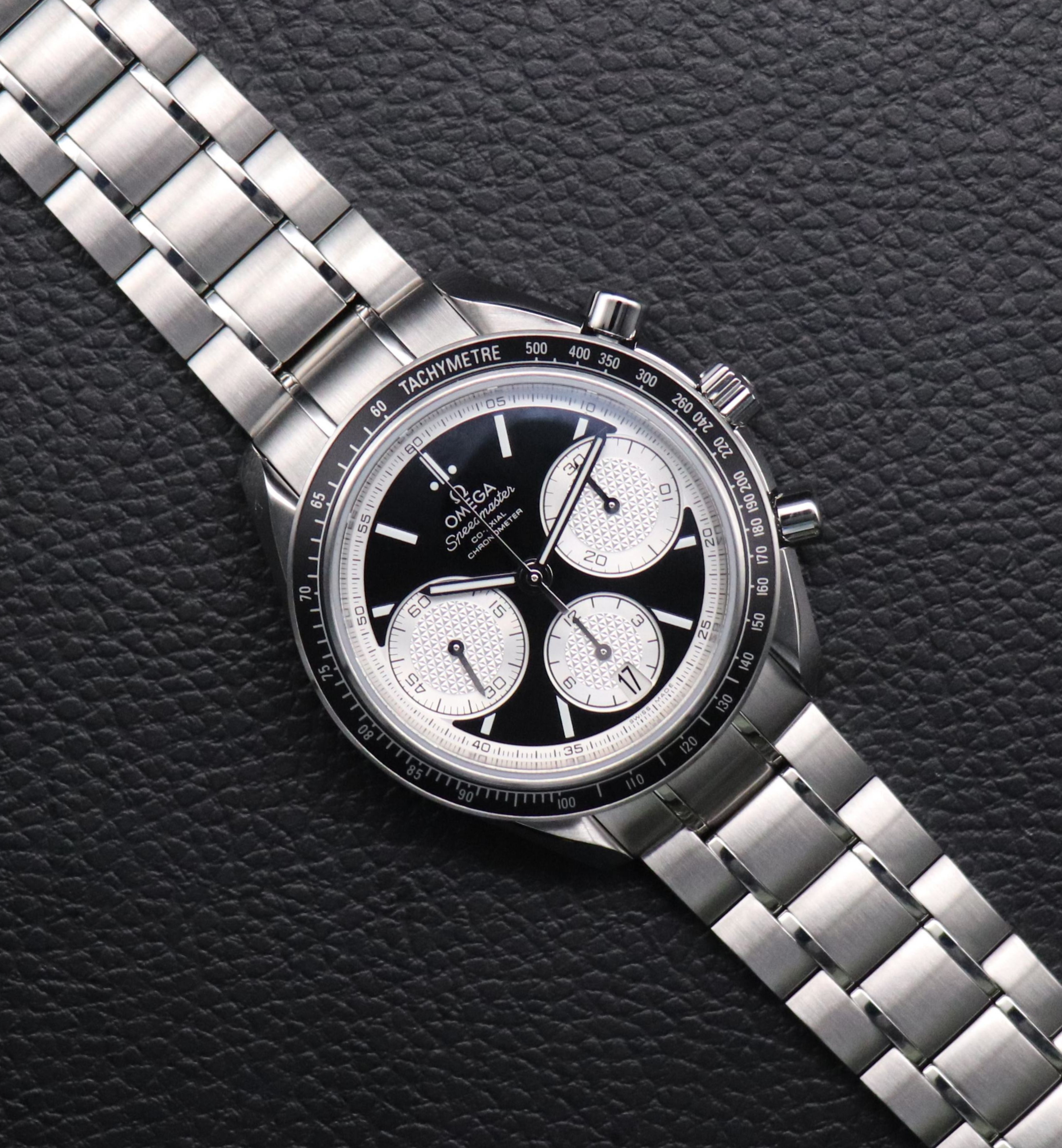 Omega Speedmaster Racing 326.30.40.50.01.002 Panda 2022 Fullset