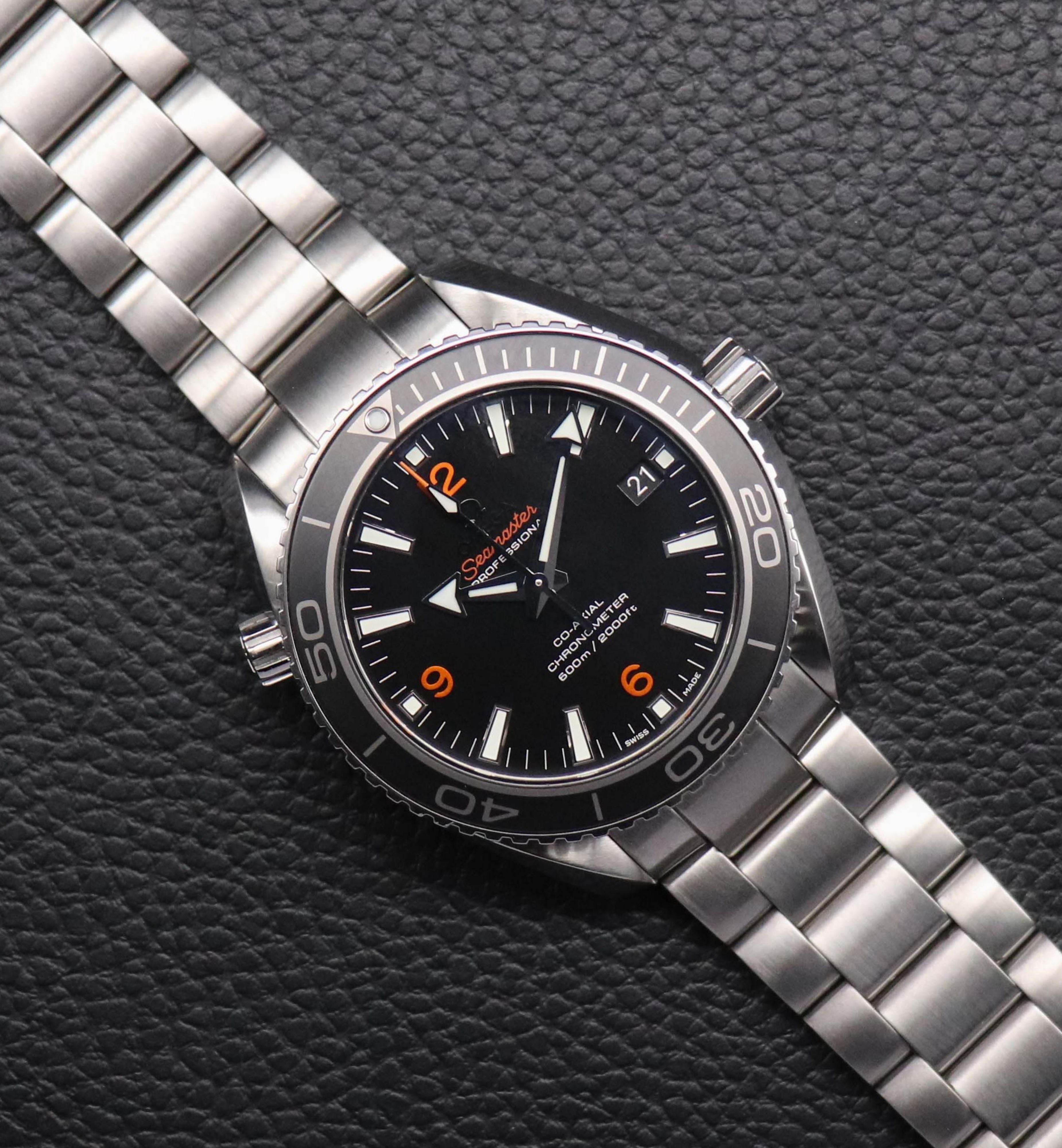 Omega Seamaster Planet Ocean 232.30.42.21.01.003 Papers 2014