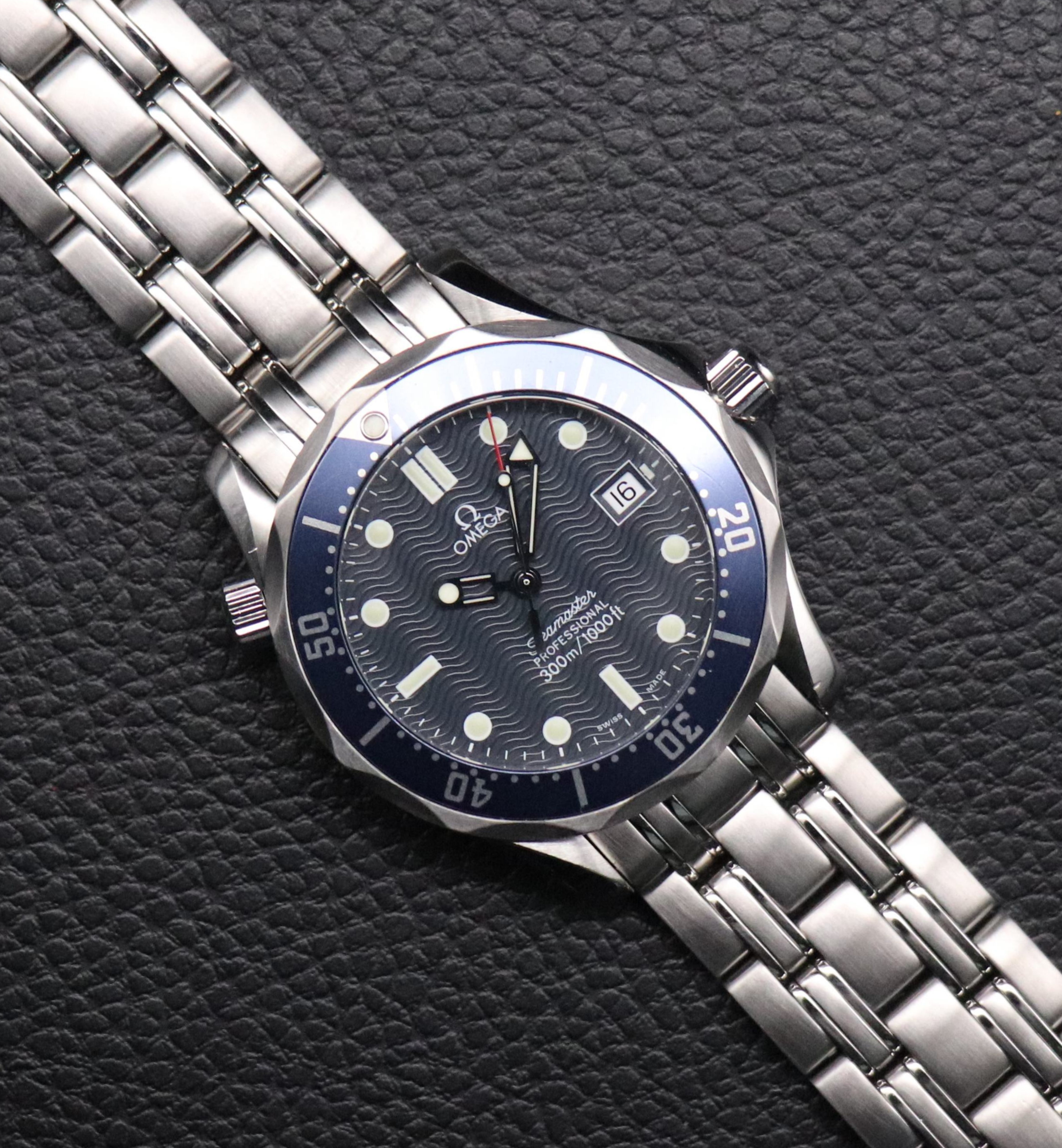 Omega Seamaster 300 2561.80 Blue Dial 2000 Paper