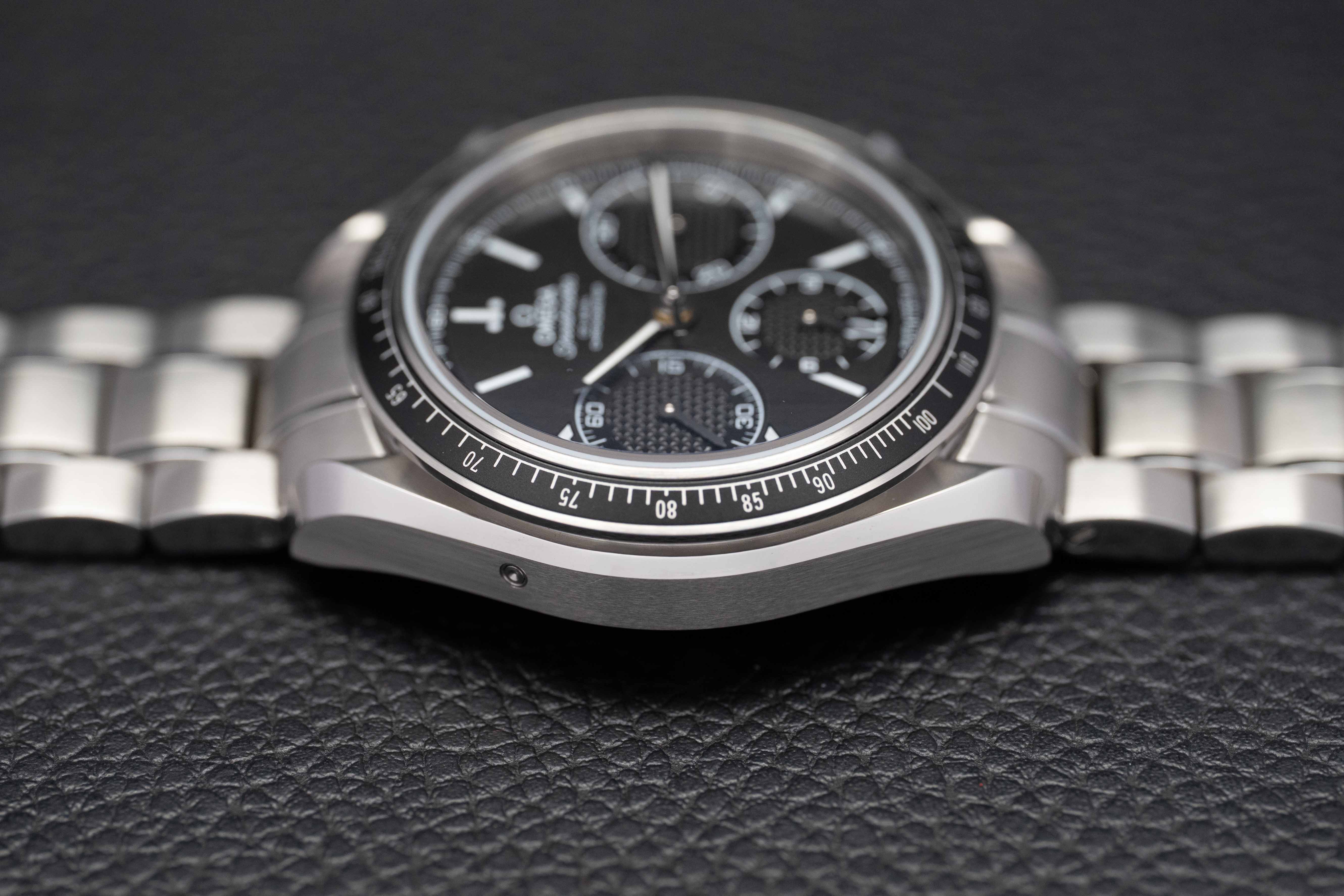 Omega Speedmaster Racing 326.30.40.50.01.001 Fullset 2025 Box+Paper